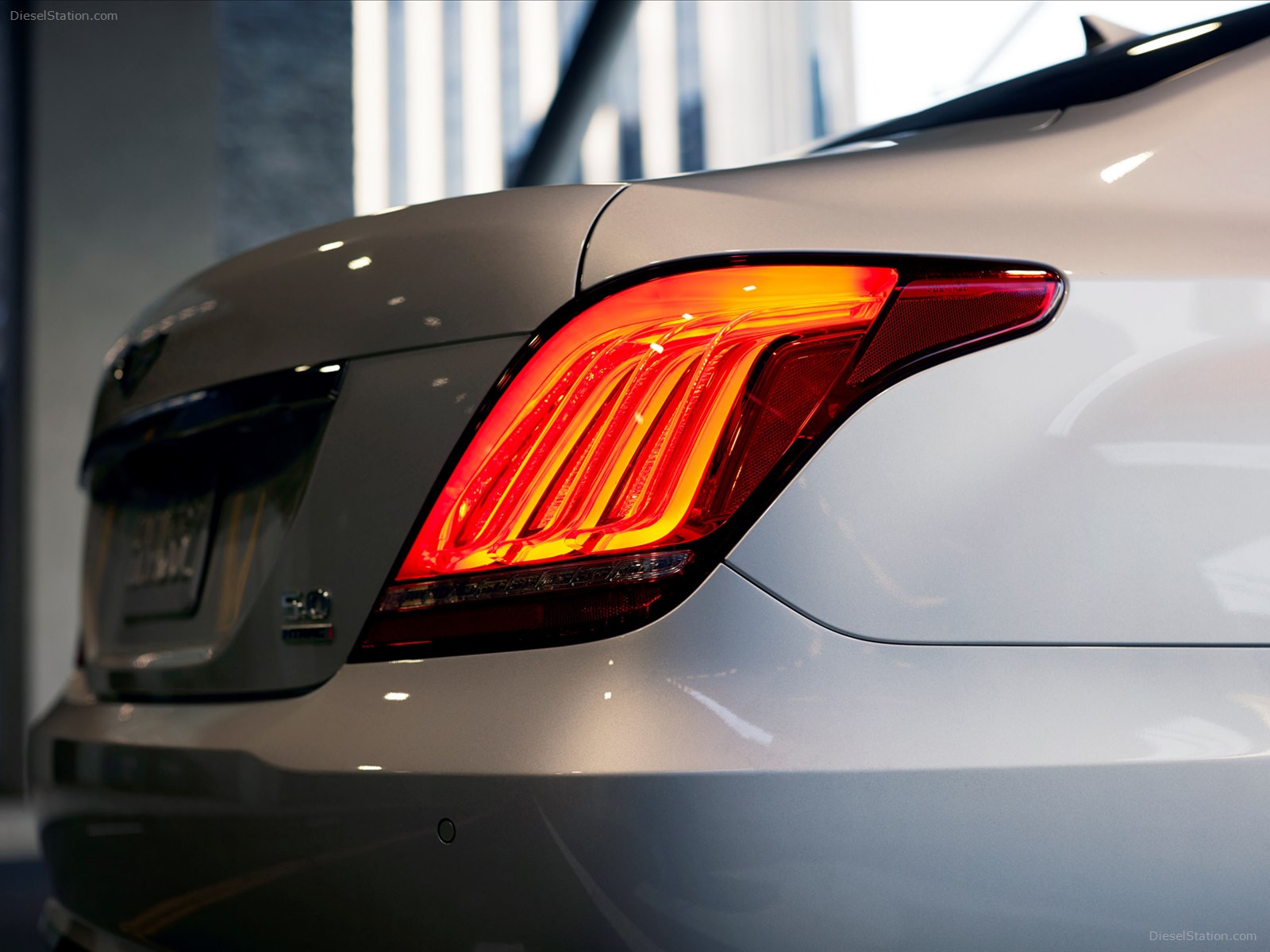 Hyundai Genesis G90 2017