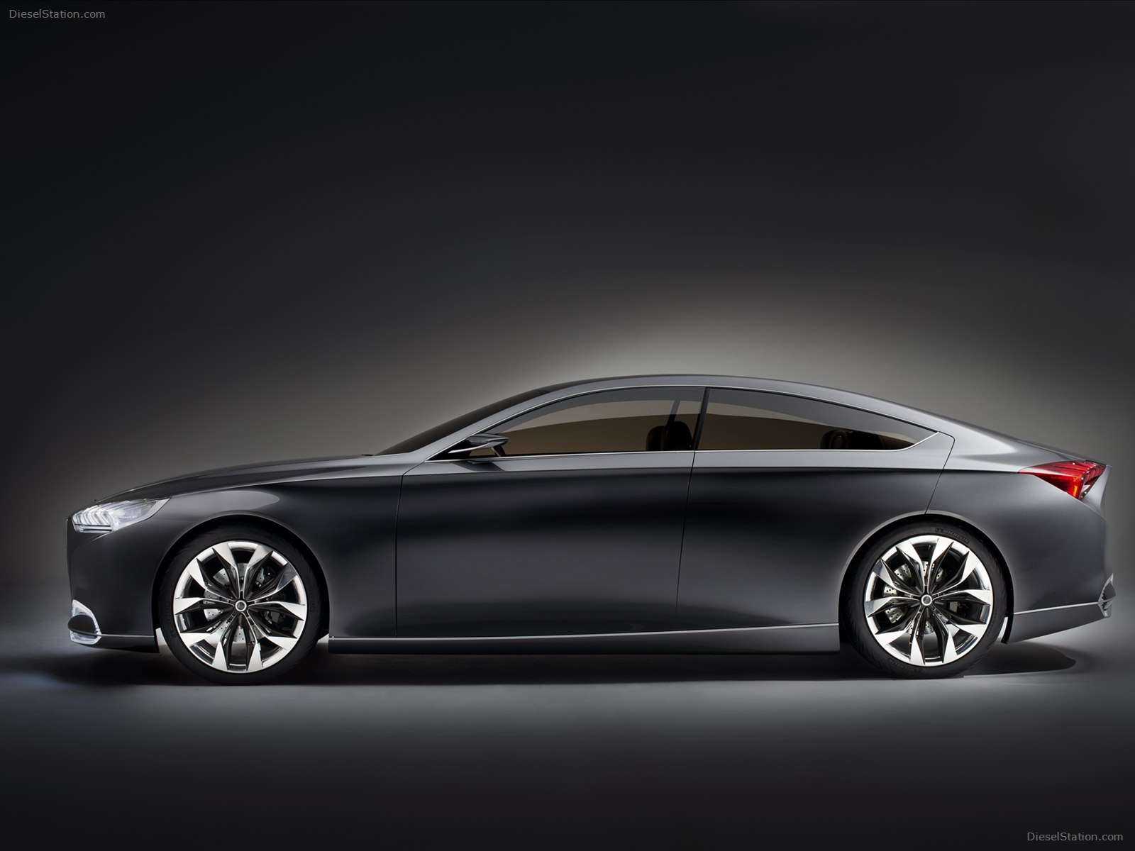 Hyundai HCD-14 Genesis Concept 2013