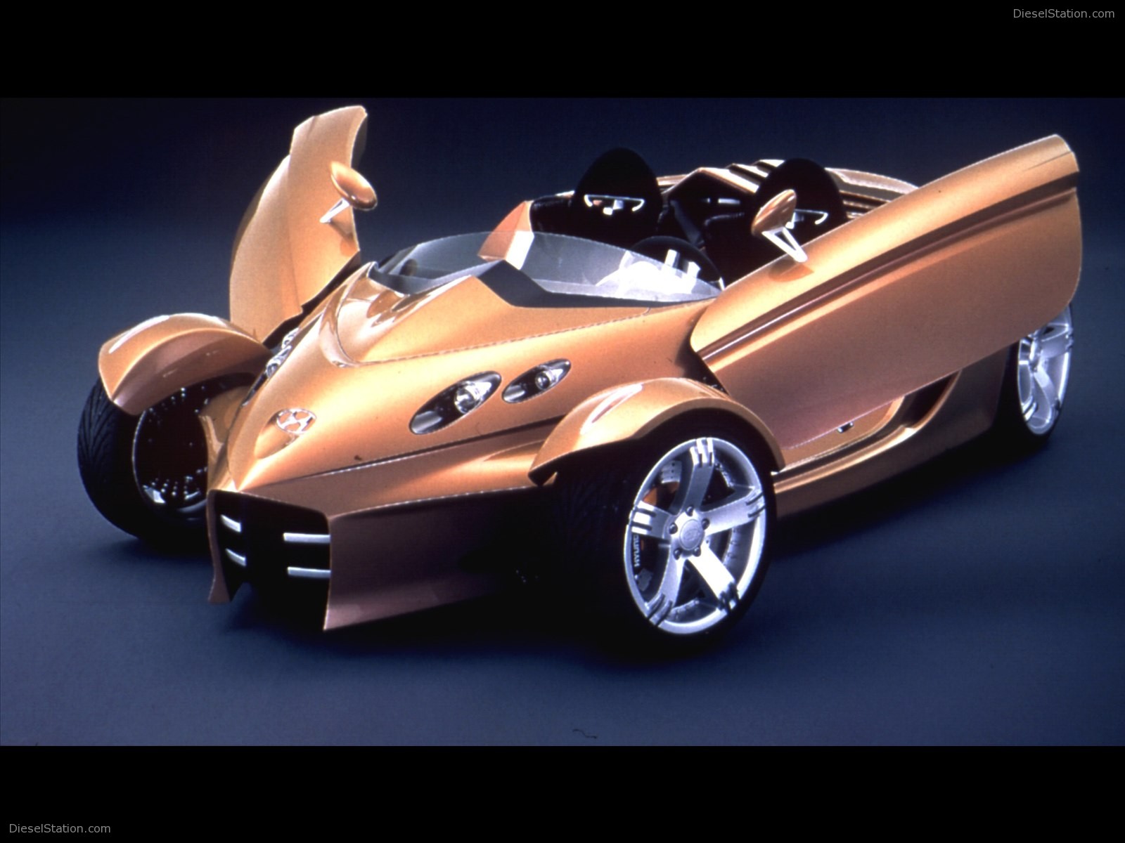 Hyundai Neos Concept 2000