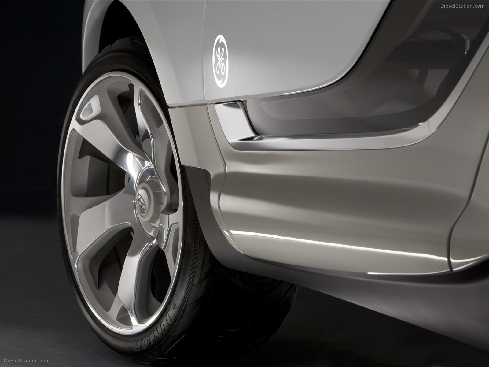 Hyundai QarmaQ Concept