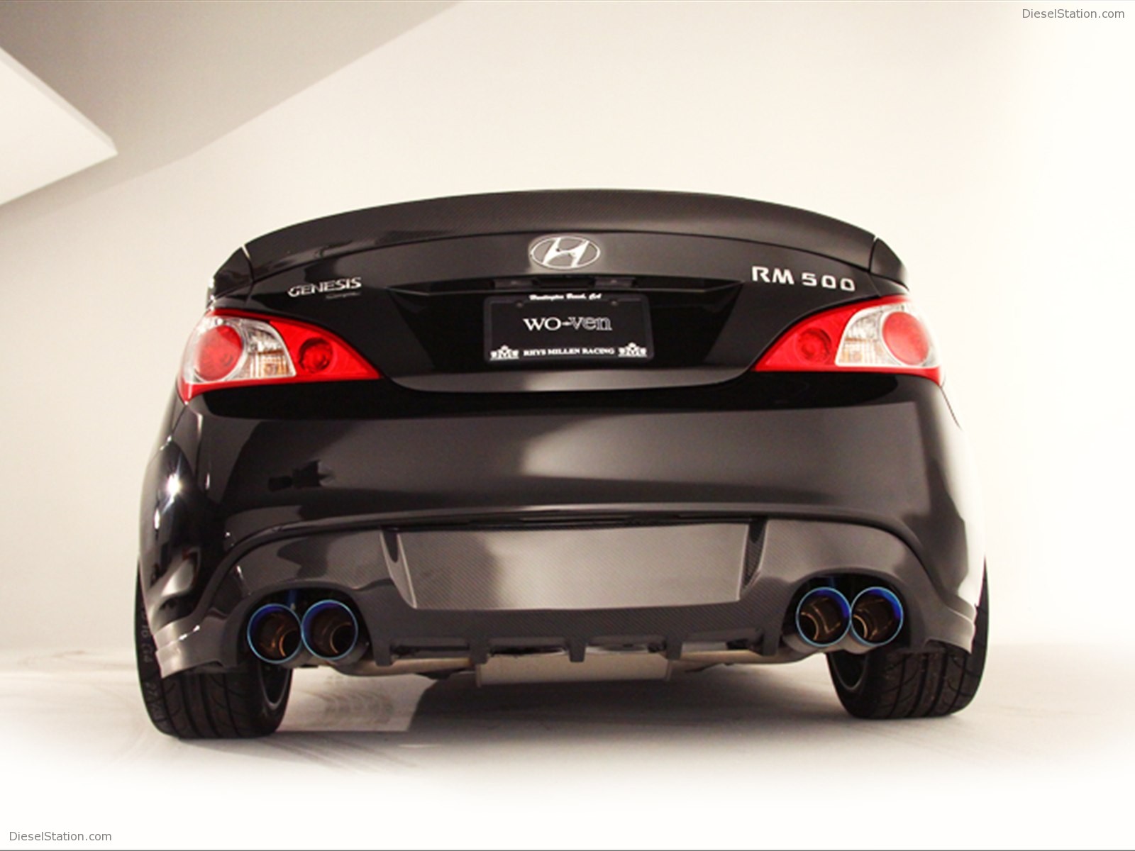 Hyundai RMR RM500 Genesis Coupe 2012