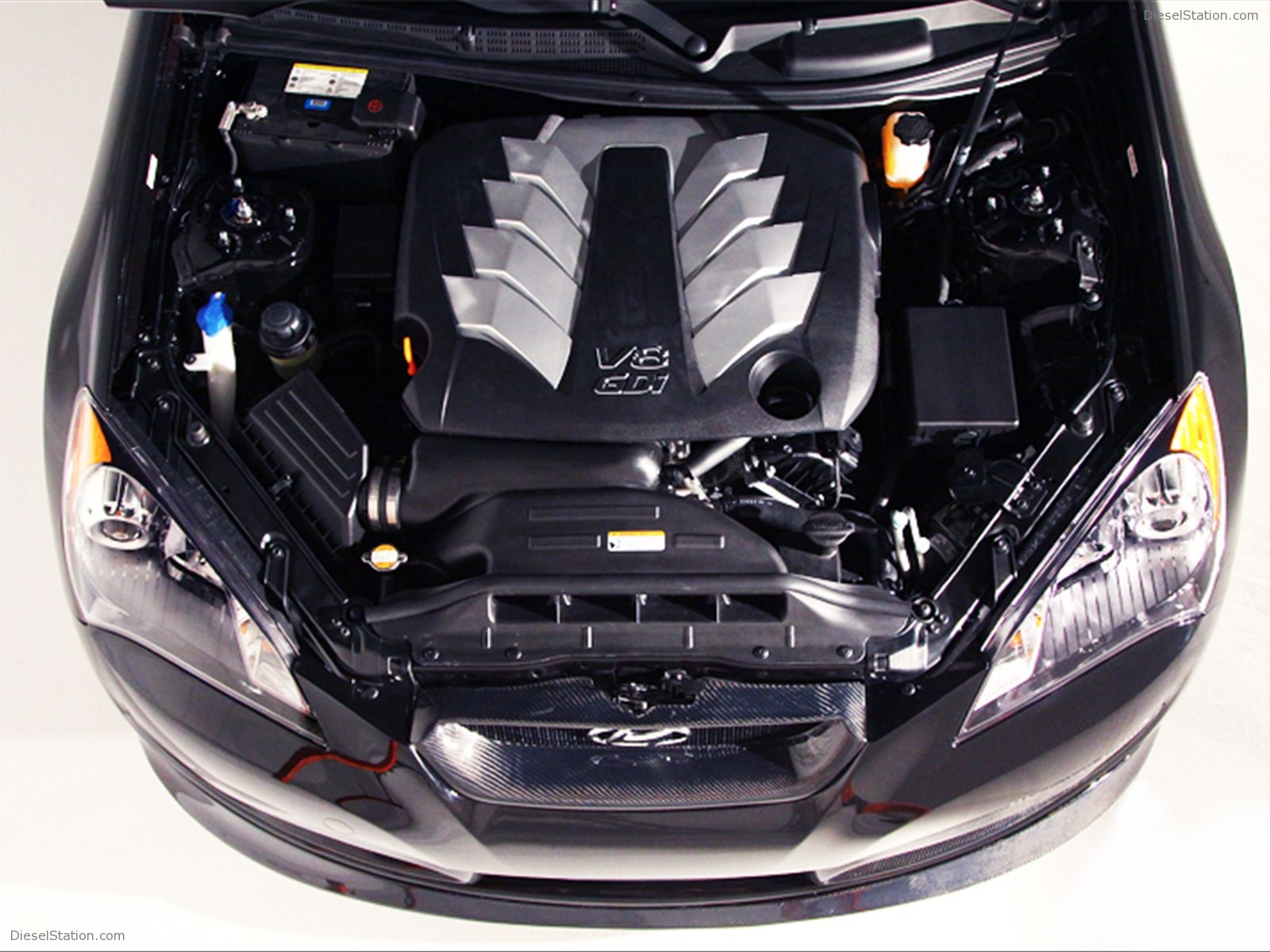 Hyundai RMR RM500 Genesis Coupe 2012