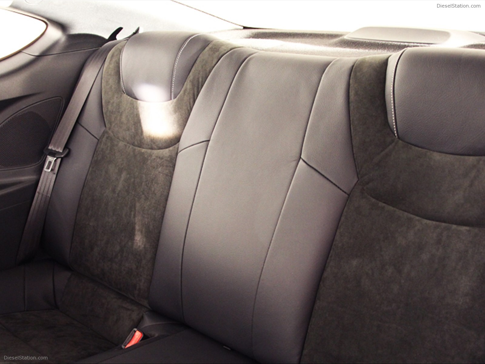 Hyundai RMR RM500 Genesis Coupe 2012
