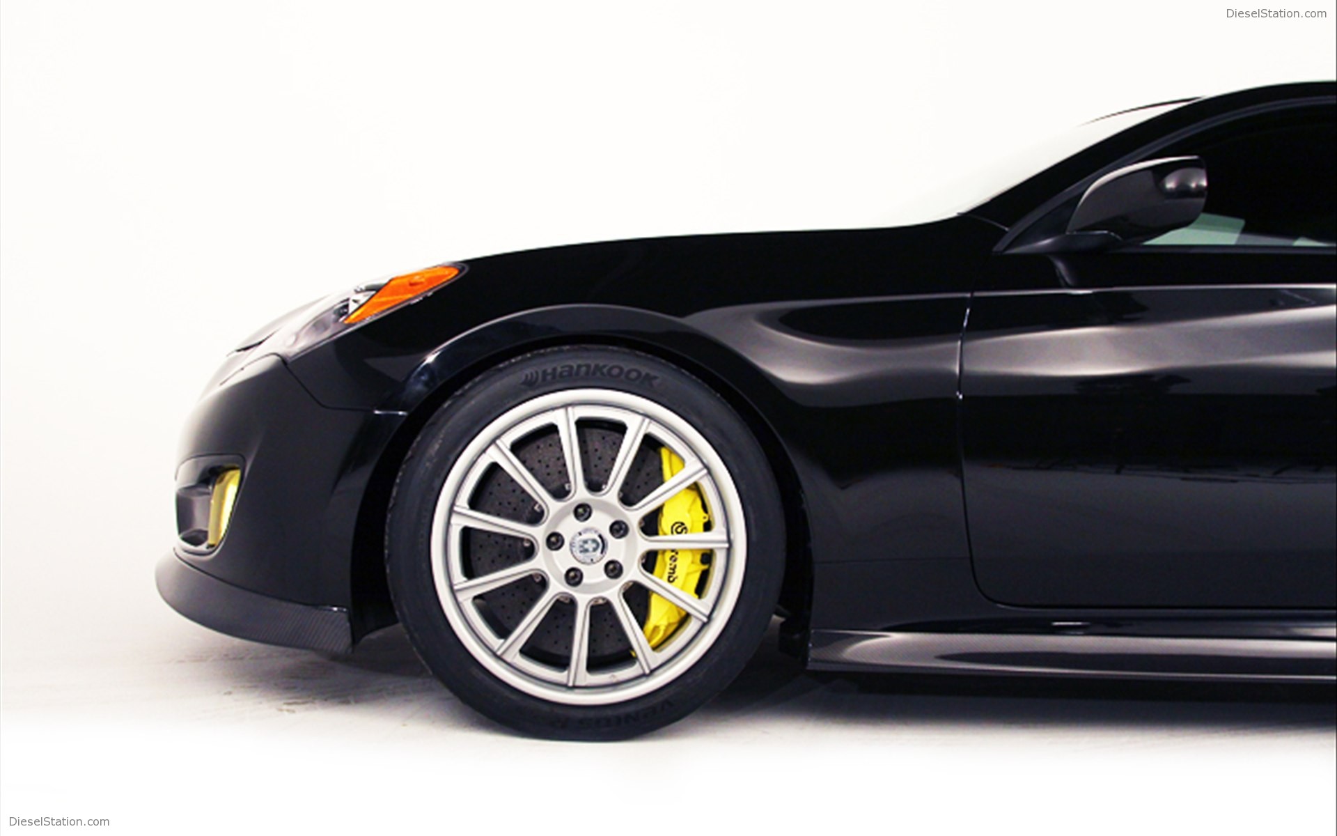Hyundai RMR RM500 Genesis Coupe 2012