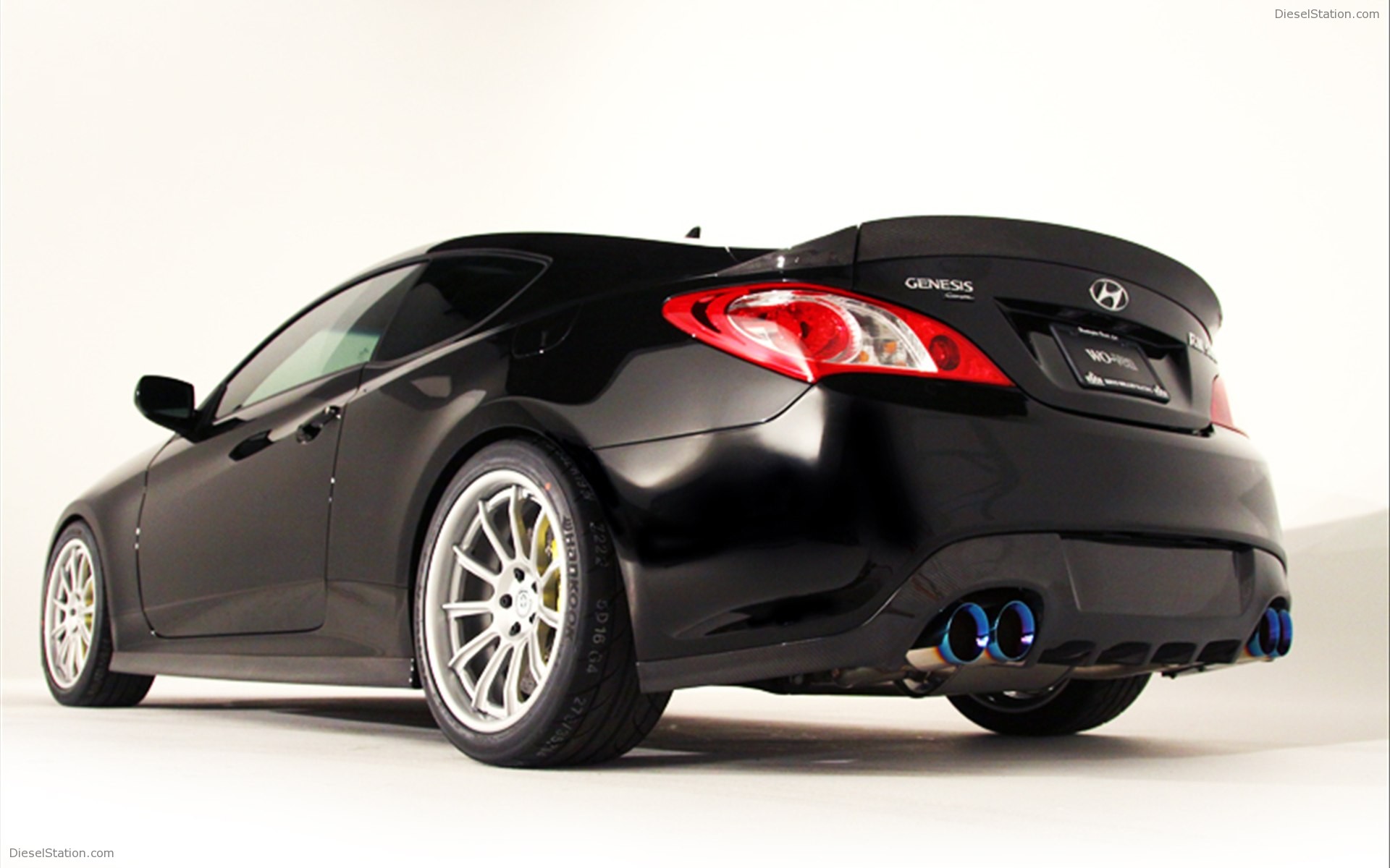 Hyundai RMR RM500 Genesis Coupe 2012