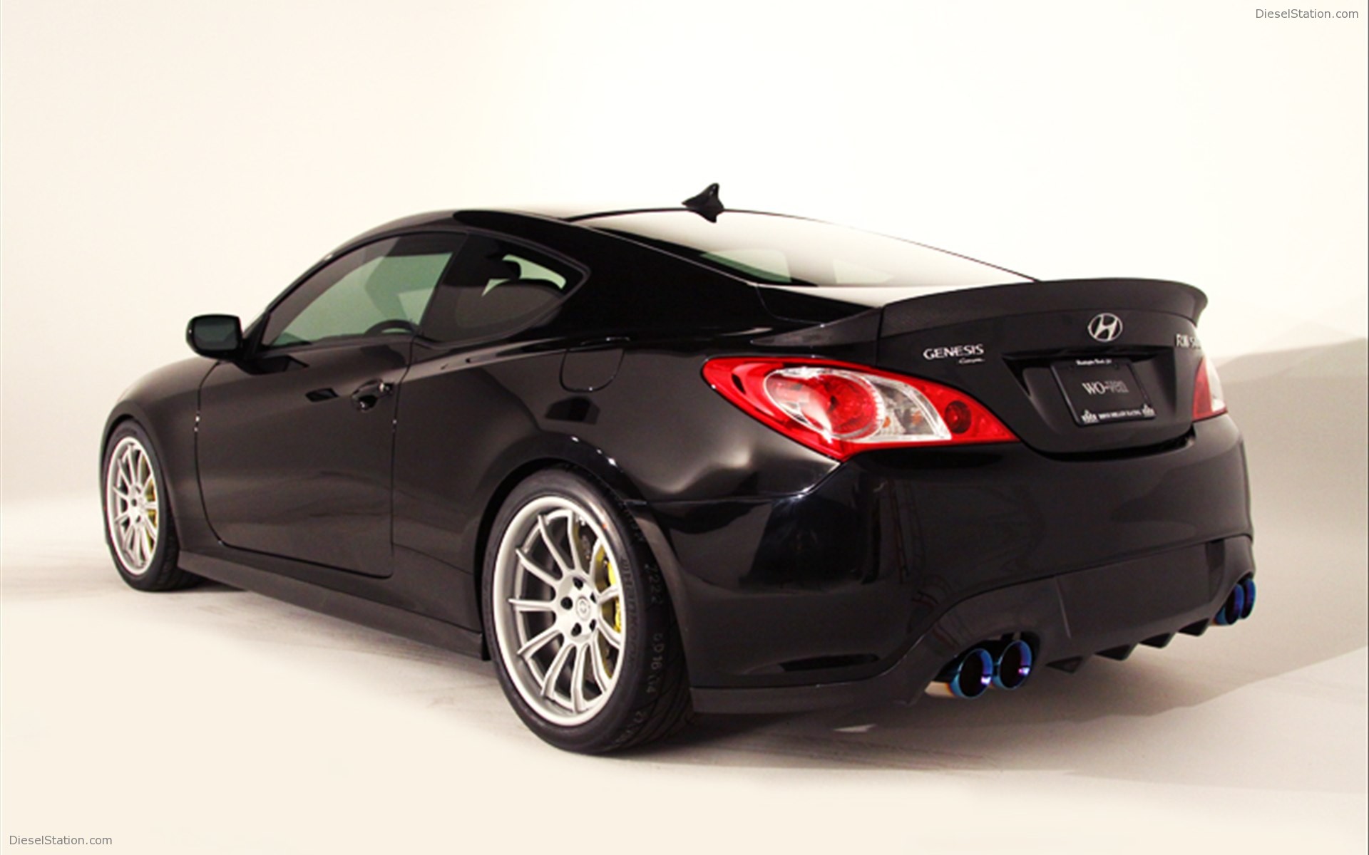 Hyundai RMR RM500 Genesis Coupe 2012