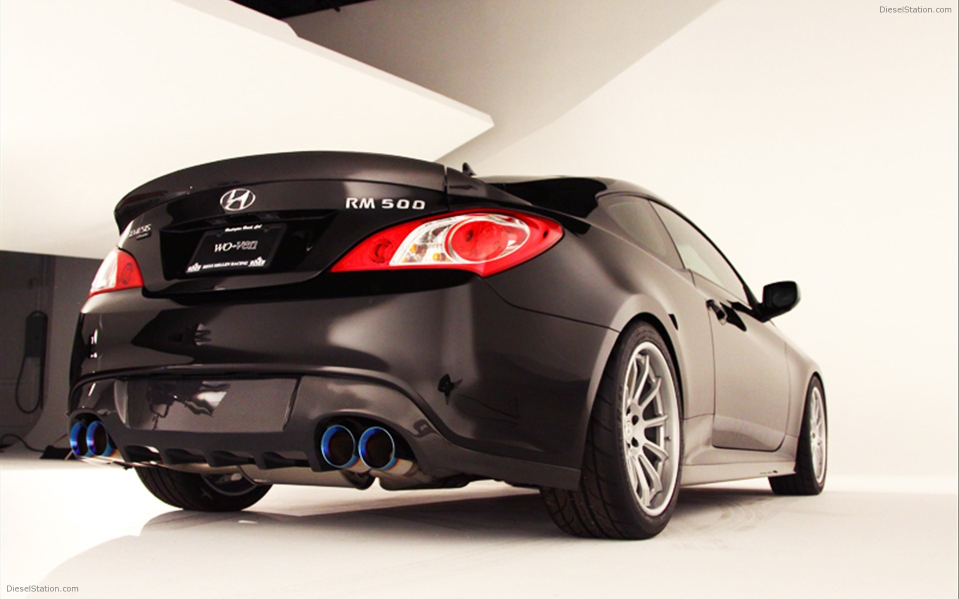 Hyundai RMR RM500 Genesis Coupe 2012