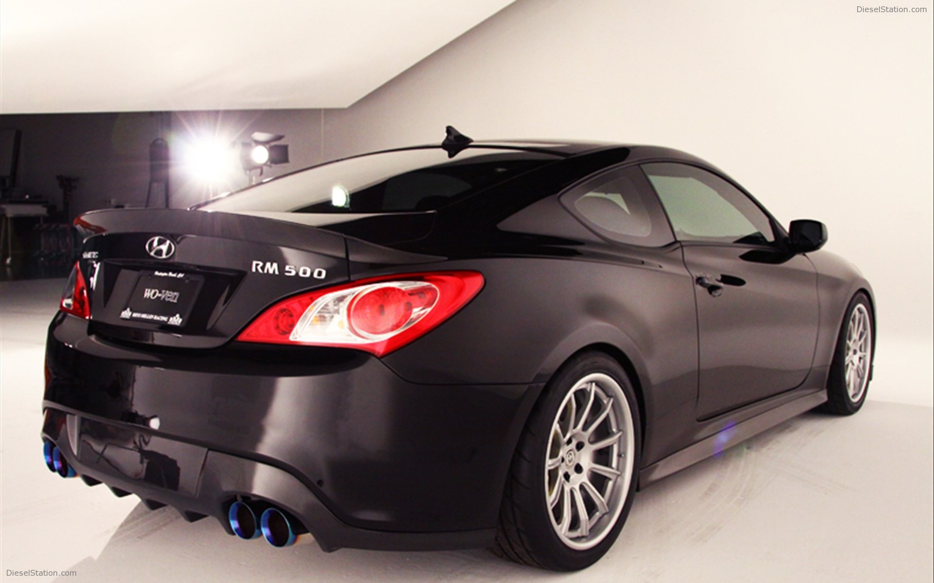 Hyundai RMR RM500 Genesis Coupe 2012