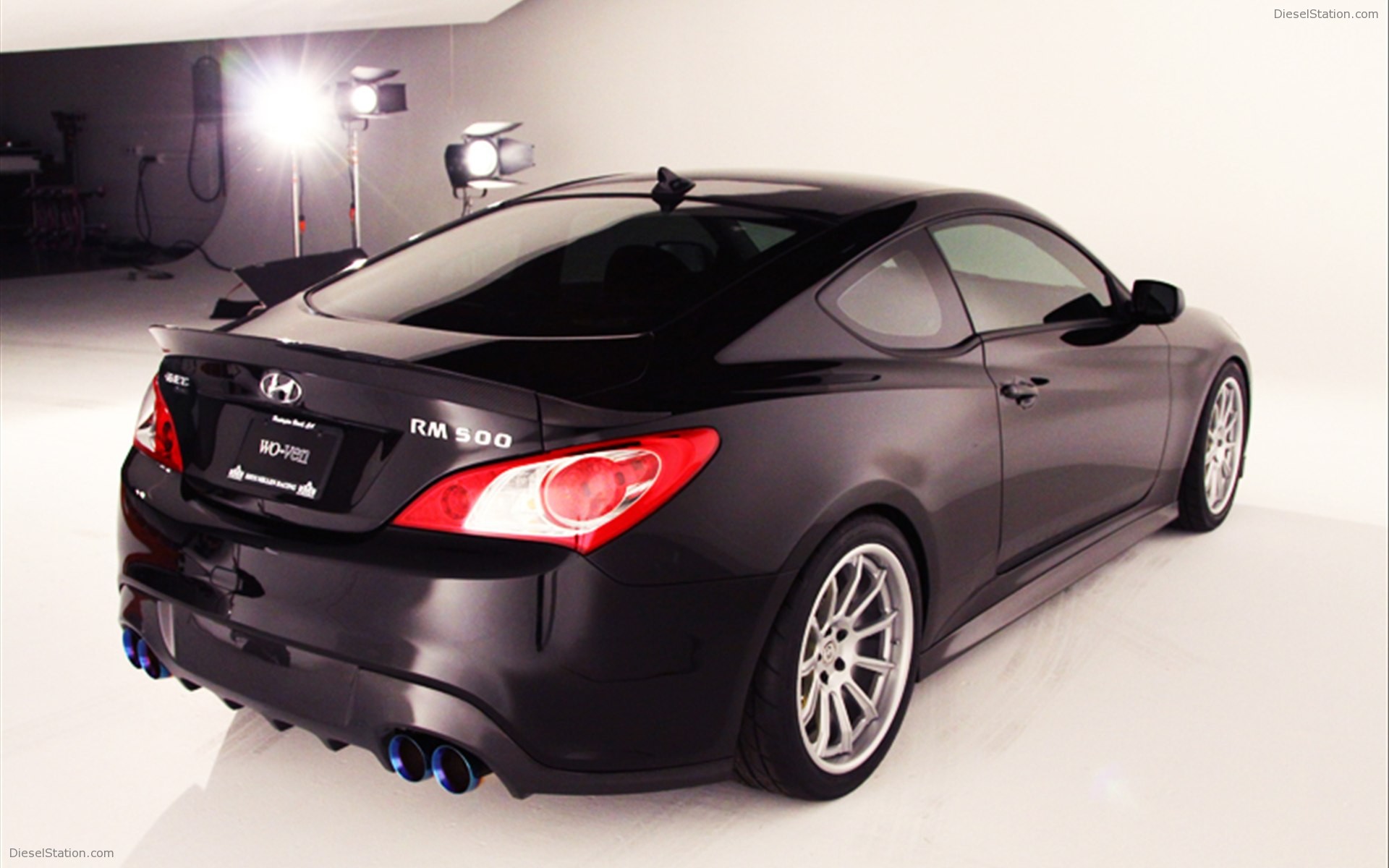 Hyundai RMR RM500 Genesis Coupe 2012