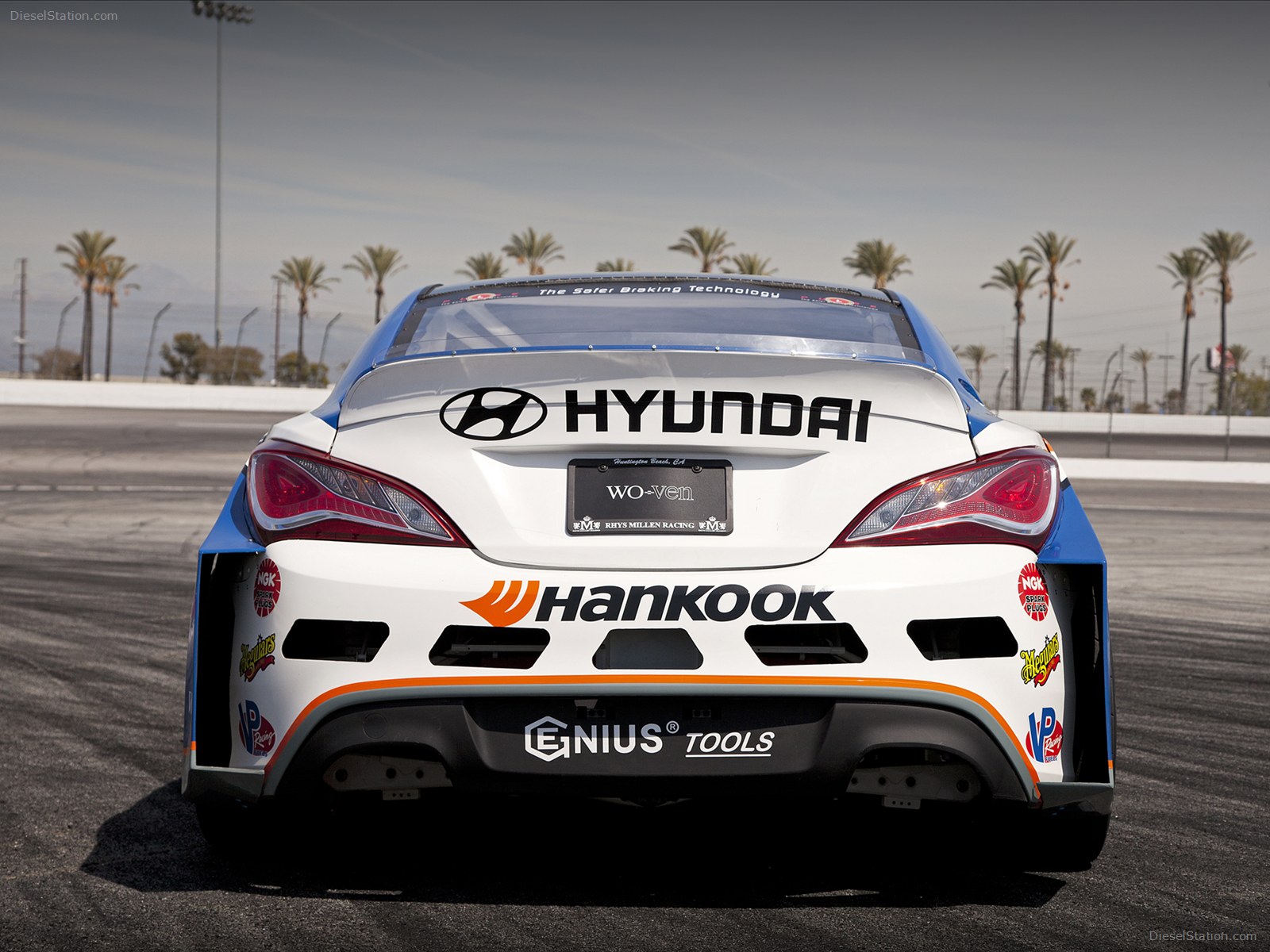 Hyundai RMR Genesis Coupe 2013