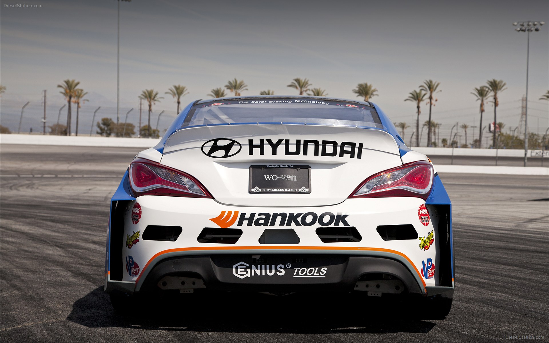 Hyundai RMR Genesis Coupe 2013