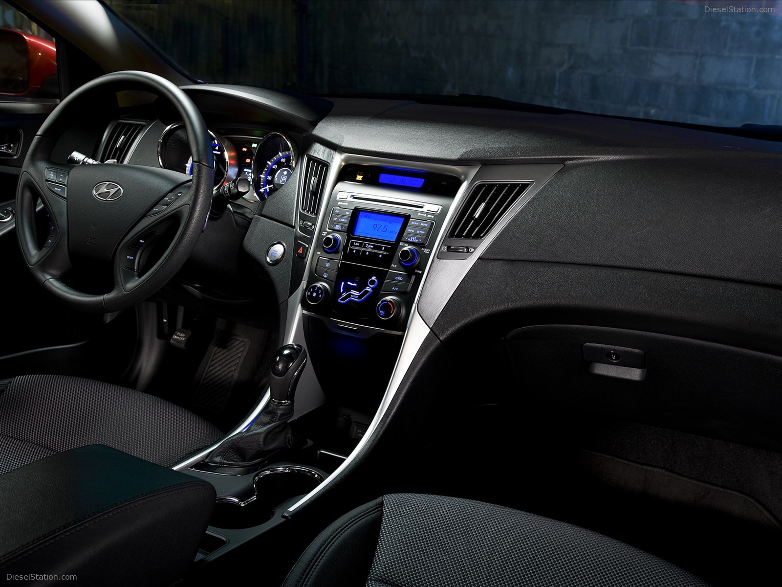 Hyundai Sonata 2012