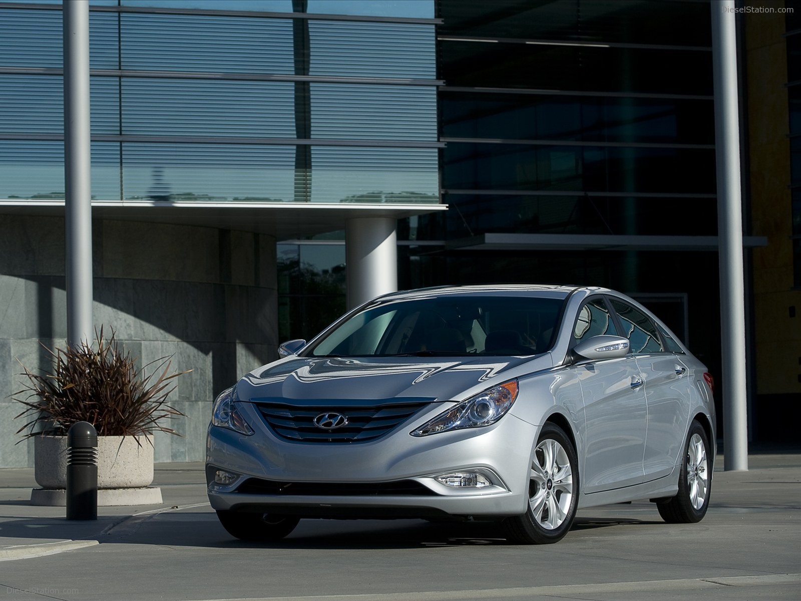 Hyundai Sonata 2012