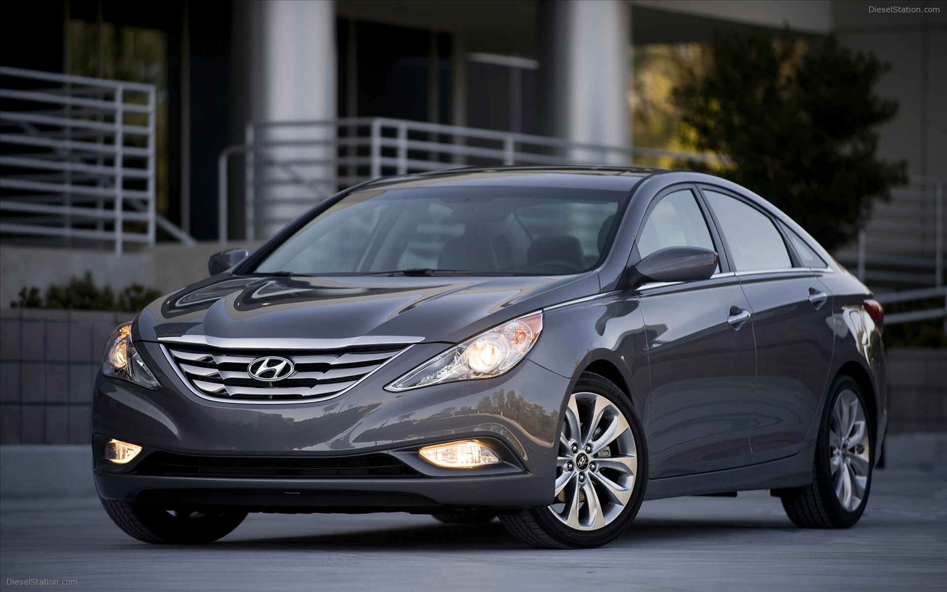 Hyundai Sonata 2012