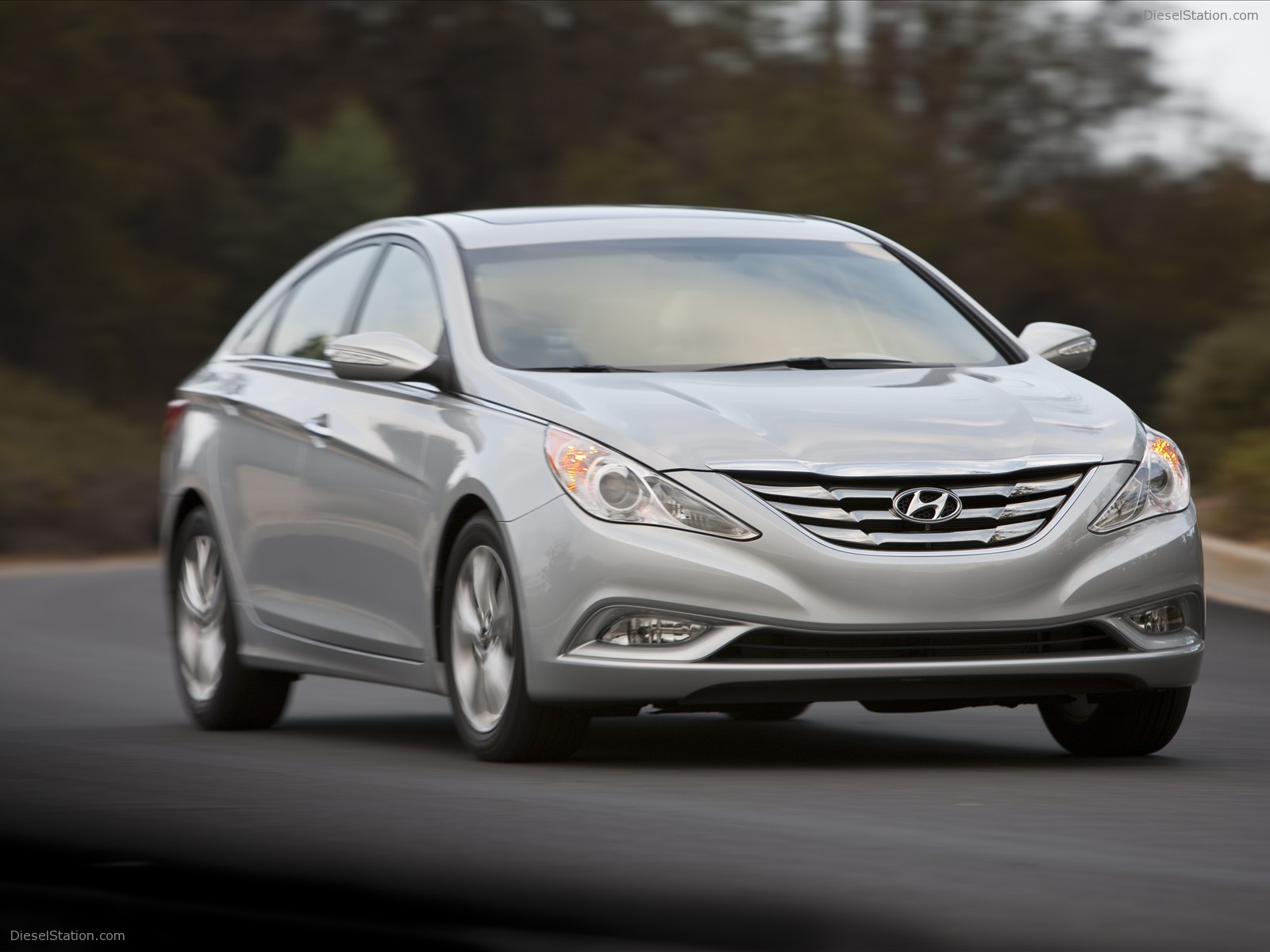 Hyundai SONATA 2011