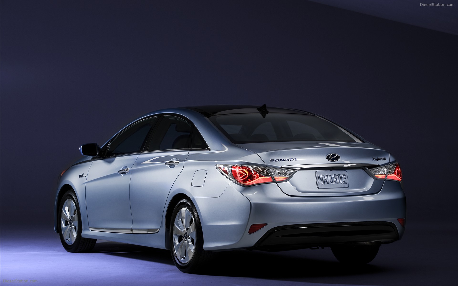 Hyundai Sonata Hybrid 2011