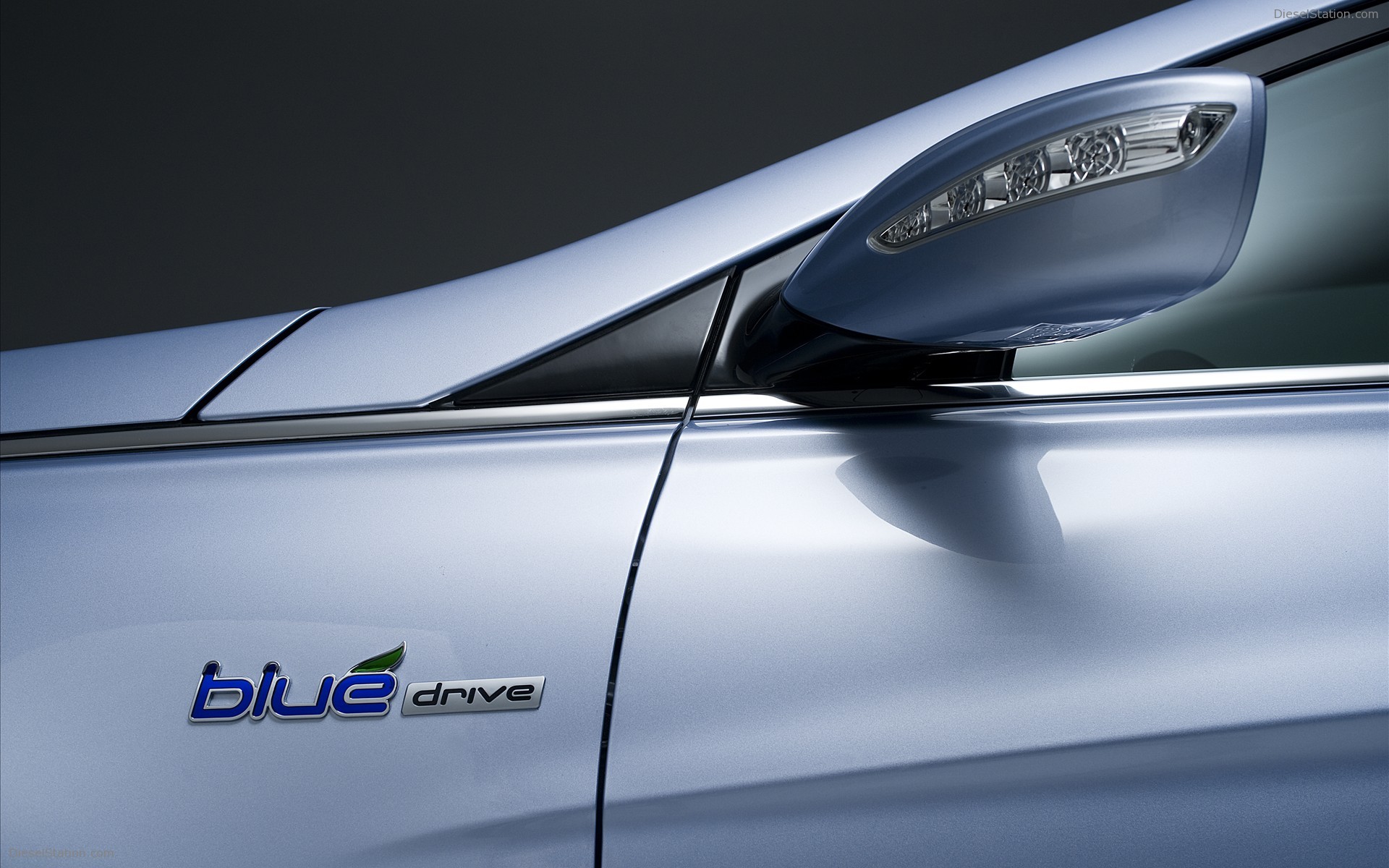 Hyundai Sonata Hybrid 2011