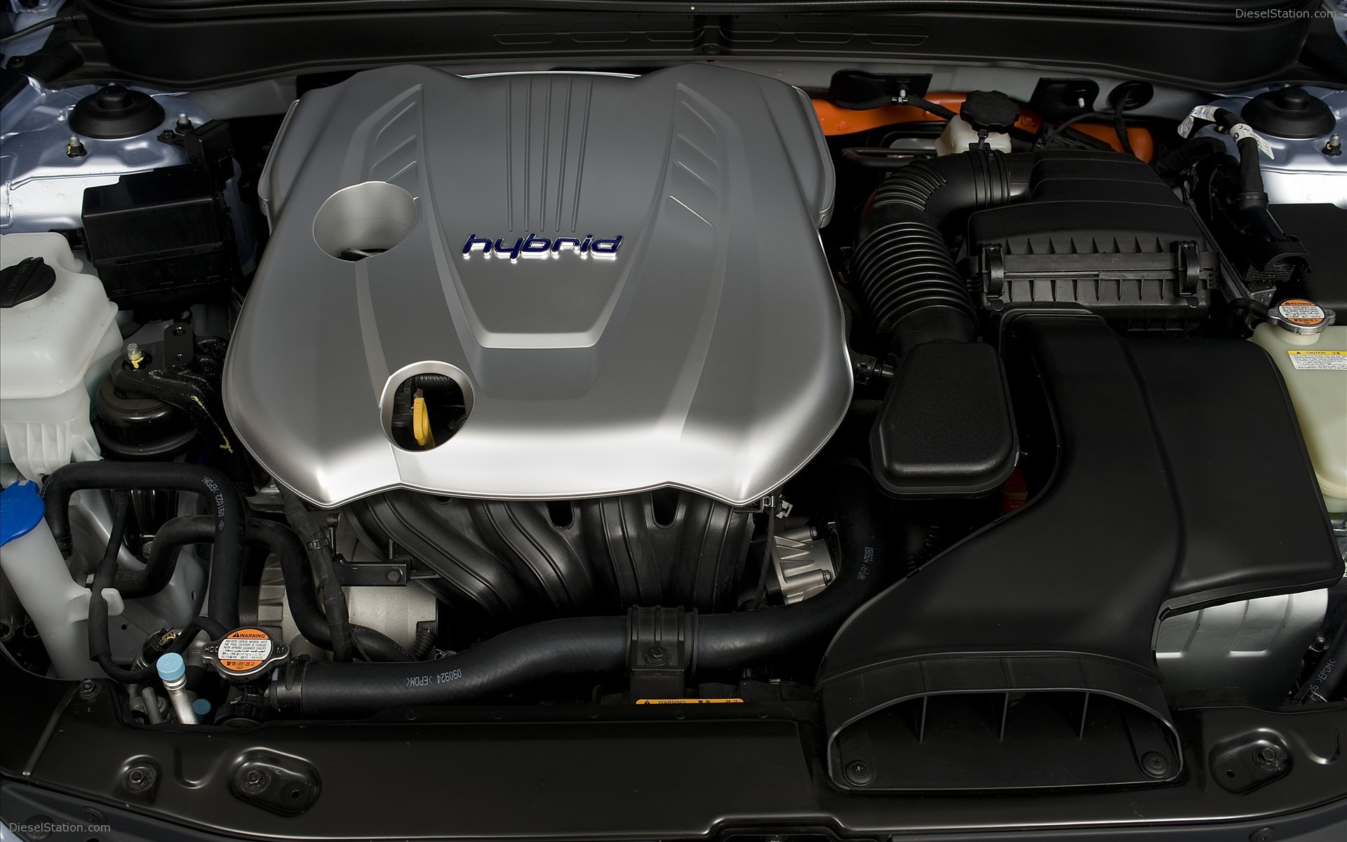 Hyundai Sonata Hybrid 2011