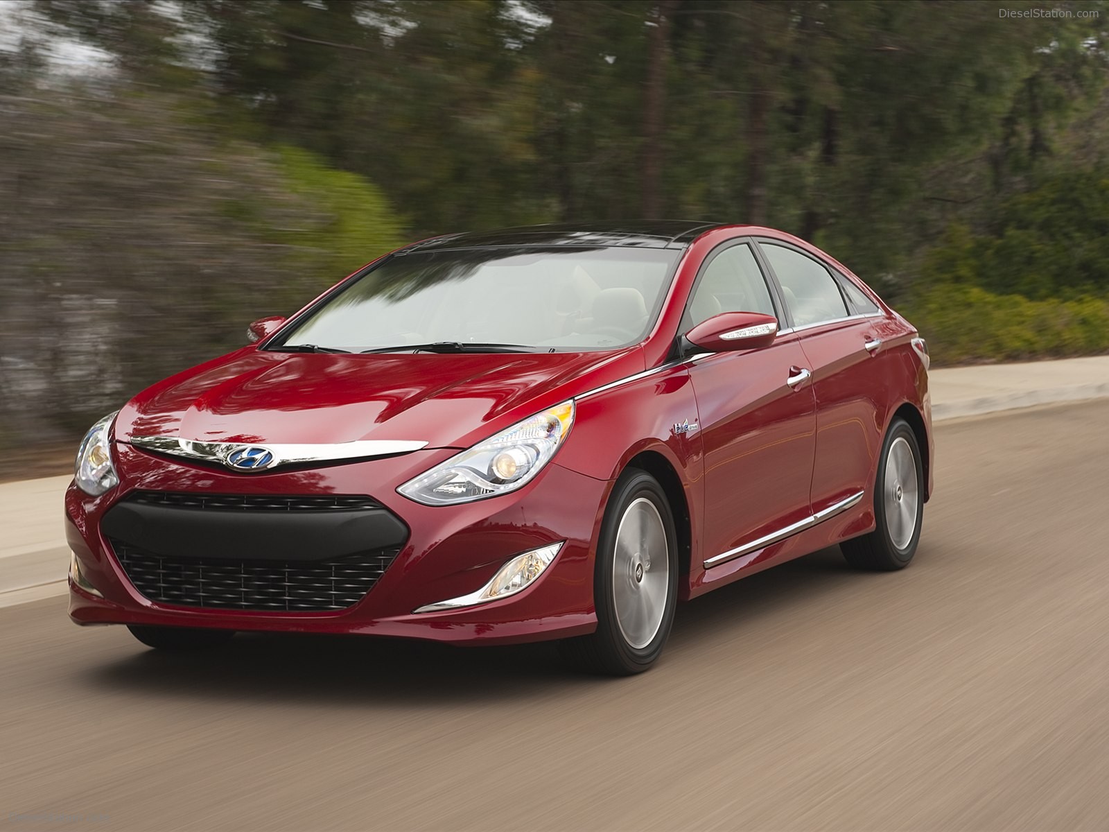 Hyundai Sonata Hybrid 2012