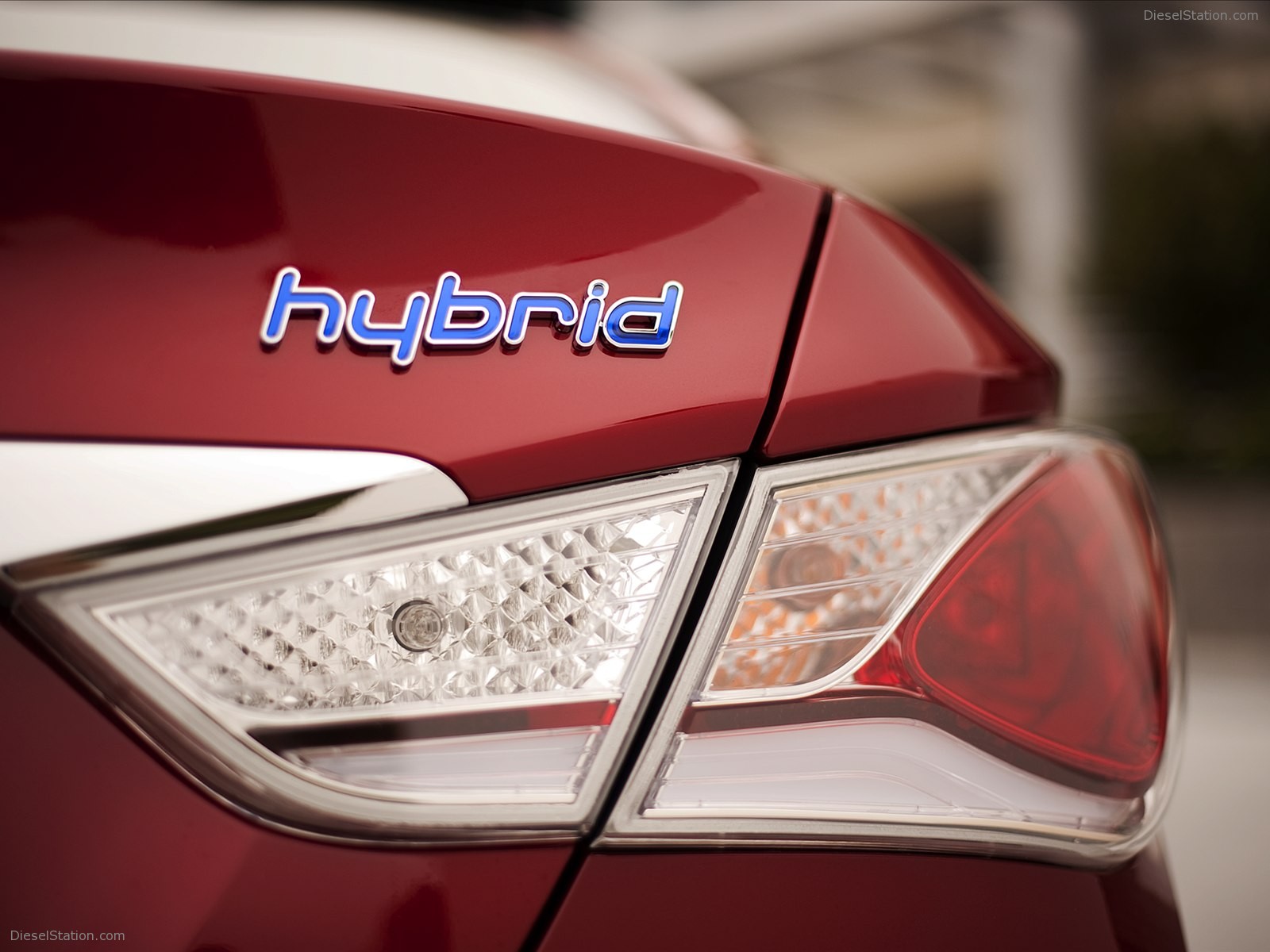 Hyundai Sonata Hybrid 2012