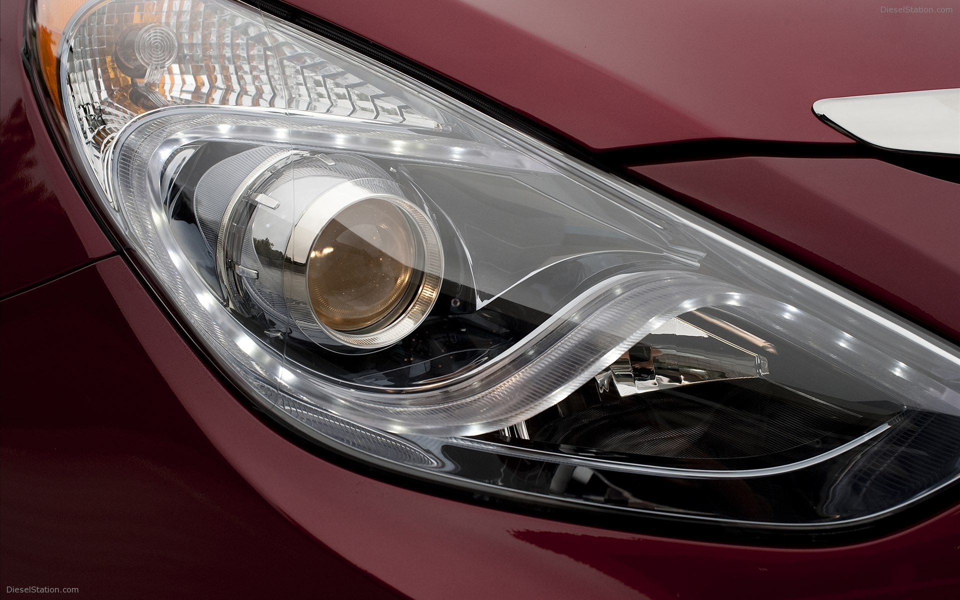 Hyundai Sonata Hybrid 2012