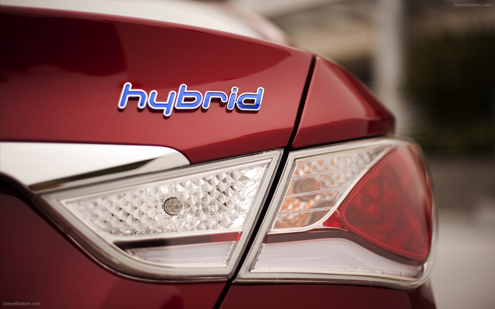 Hyundai Sonata Hybrid 2012