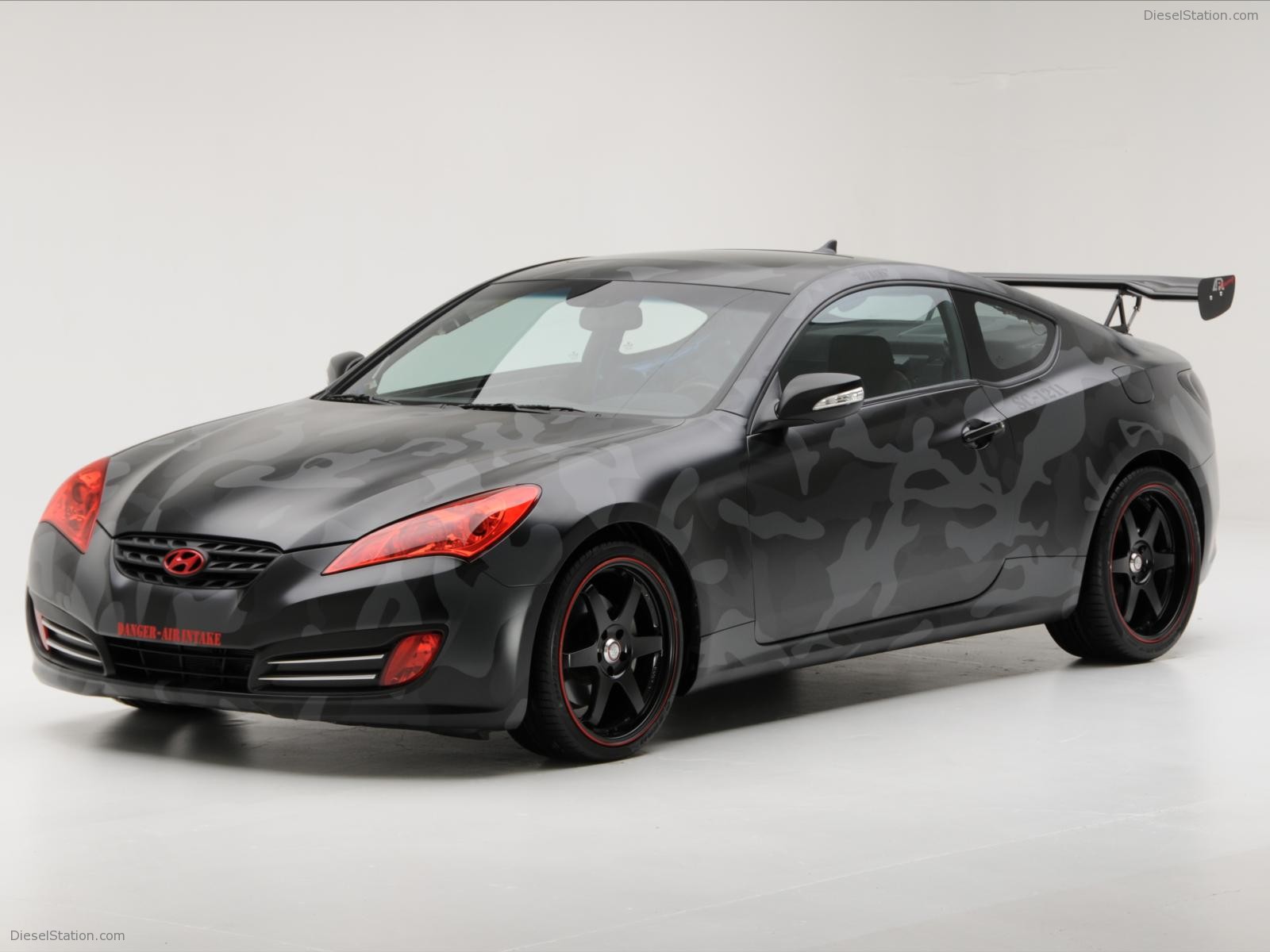 Hyundai Street Concepts Genesis Coupe 