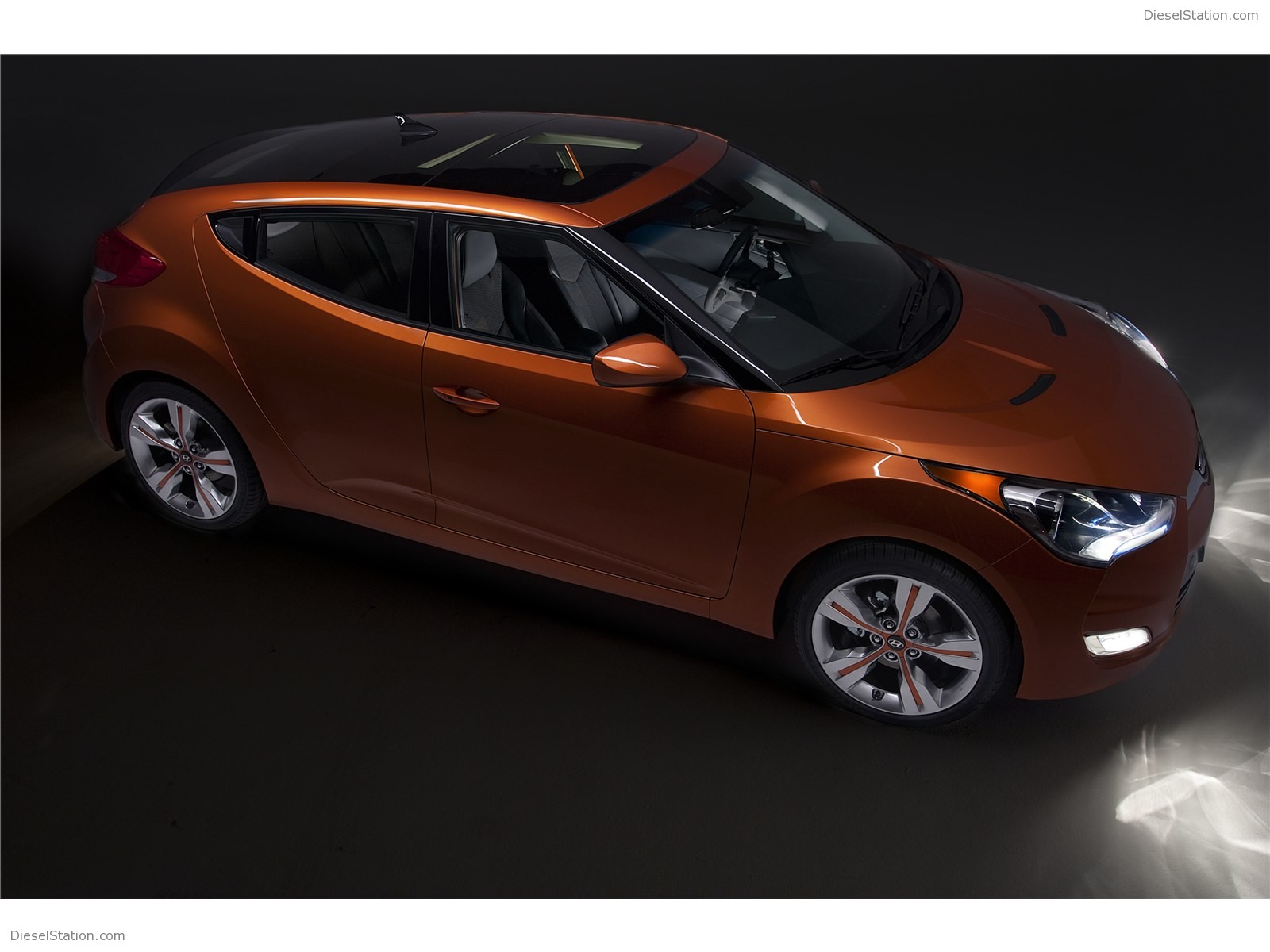 Hyundai Veloster 2012