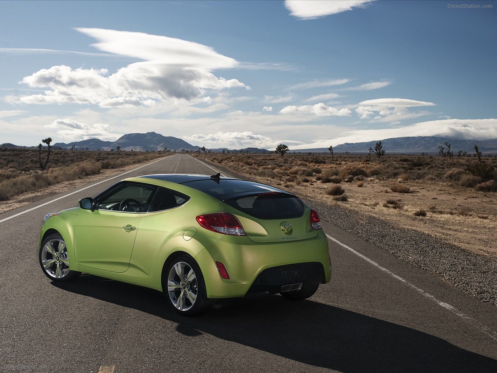Hyundai Veloster 2012