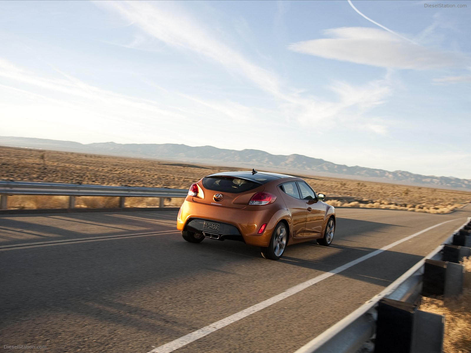 Hyundai Veloster 2012