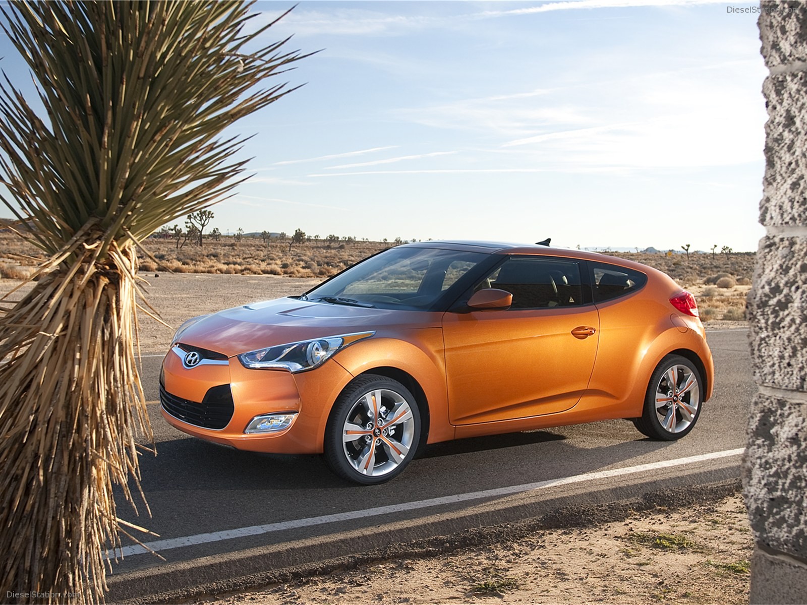 Hyundai Veloster 2012