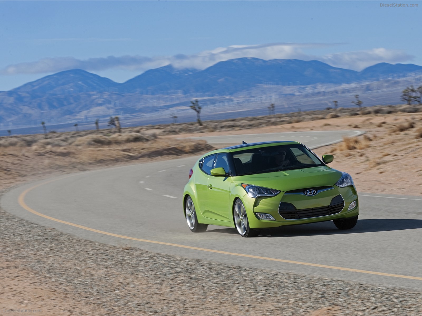 Hyundai Veloster 2012