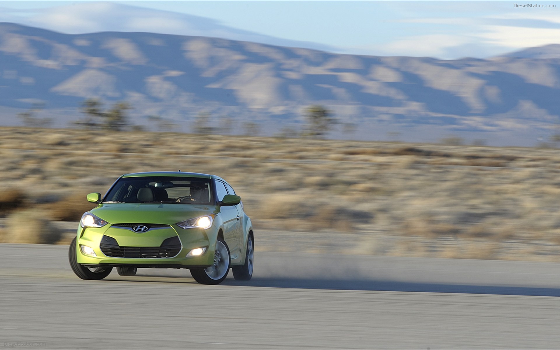Hyundai Veloster 2012