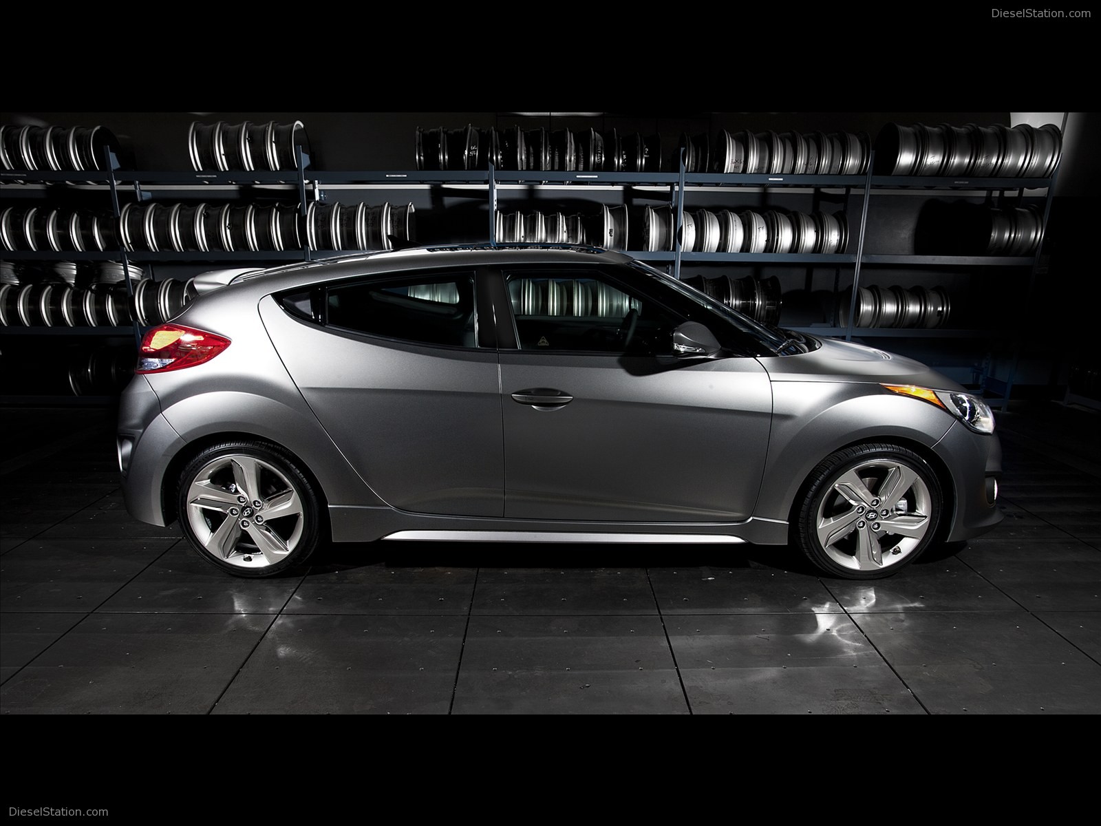 Hyundai Veloster Turbo 2013