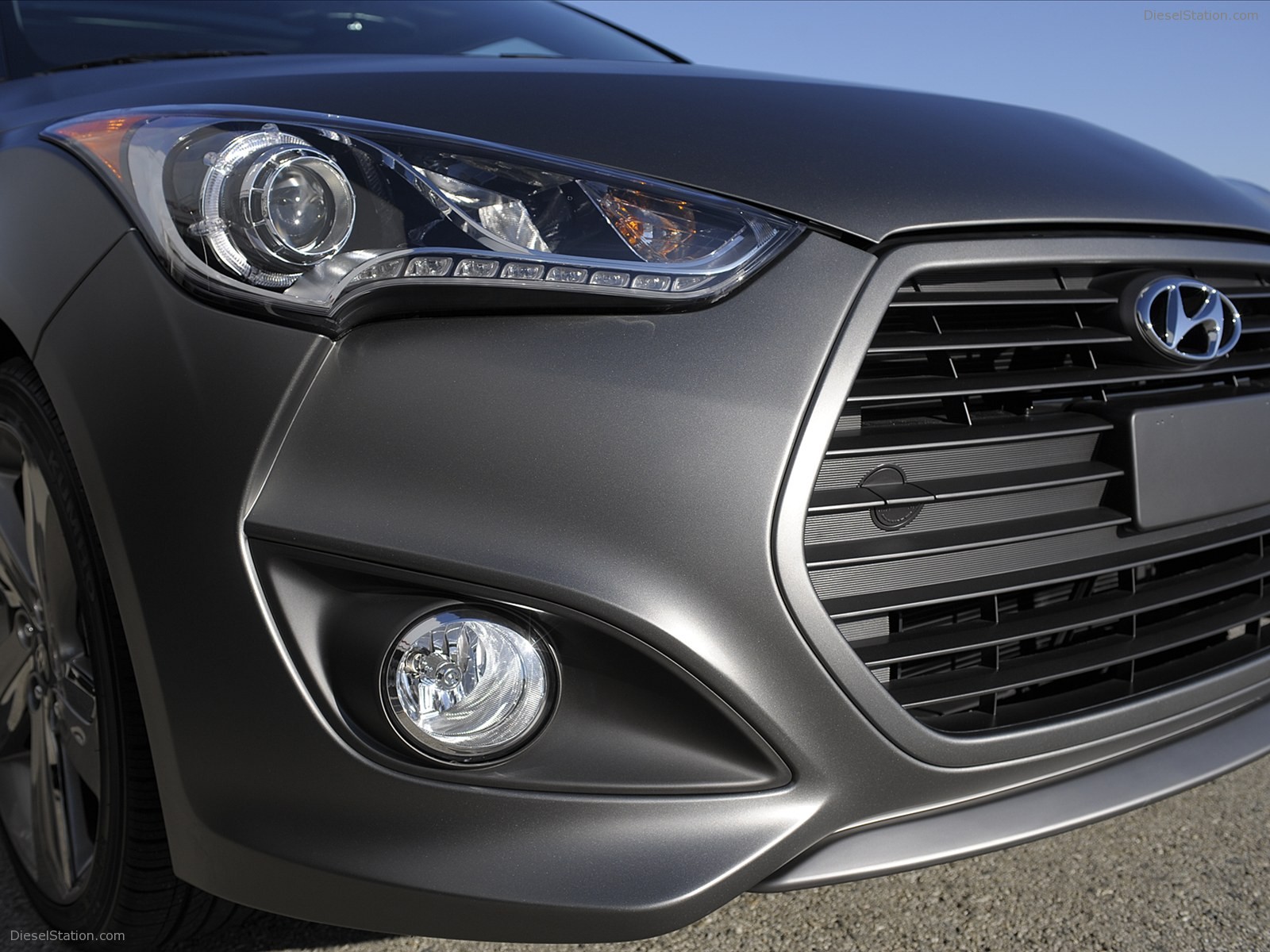 Hyundai Veloster Turbo 2013
