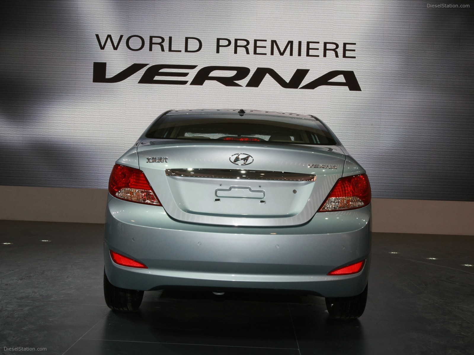 Hyundai Verna 2011