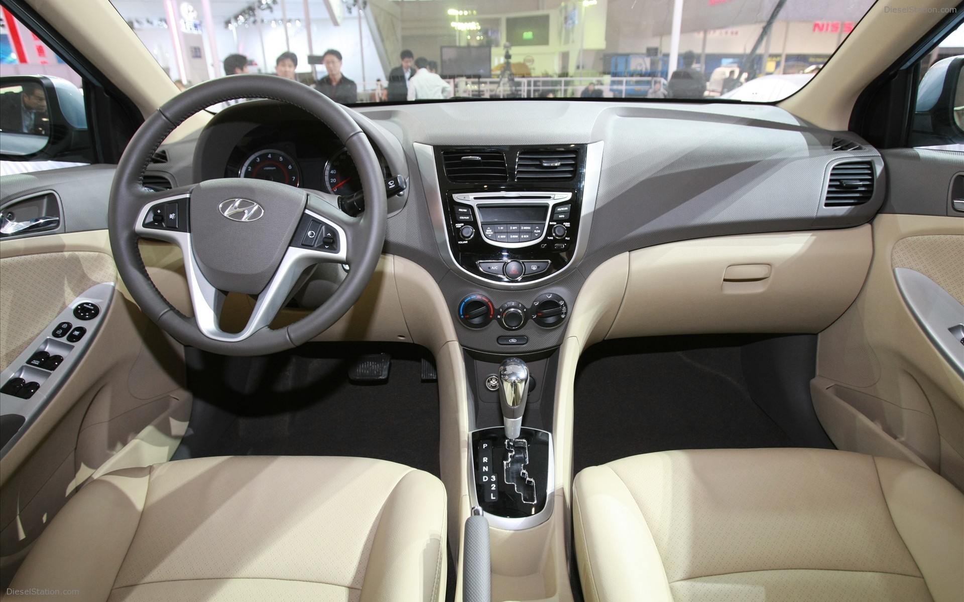 Hyundai Verna 2011