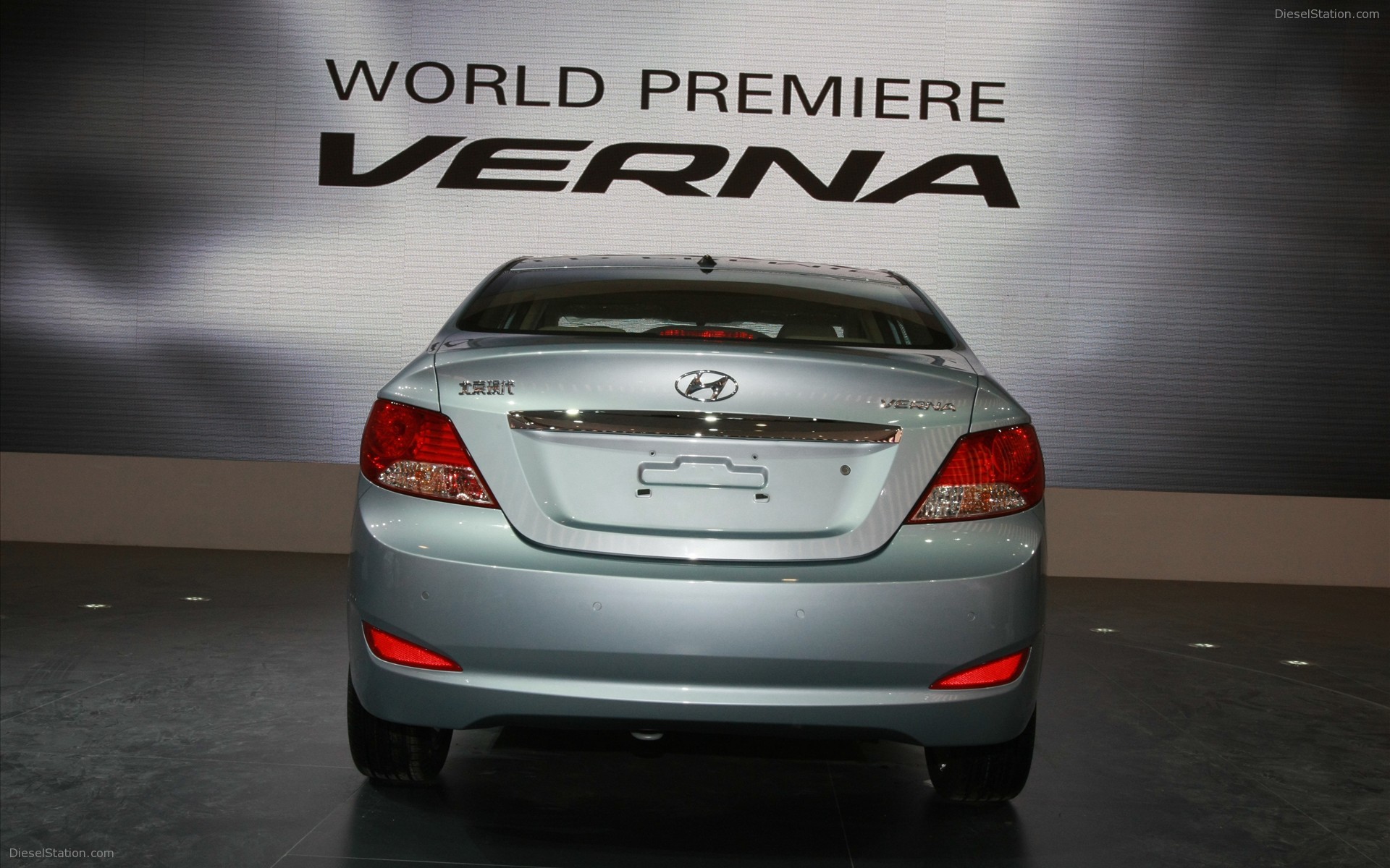 Hyundai Verna 2011