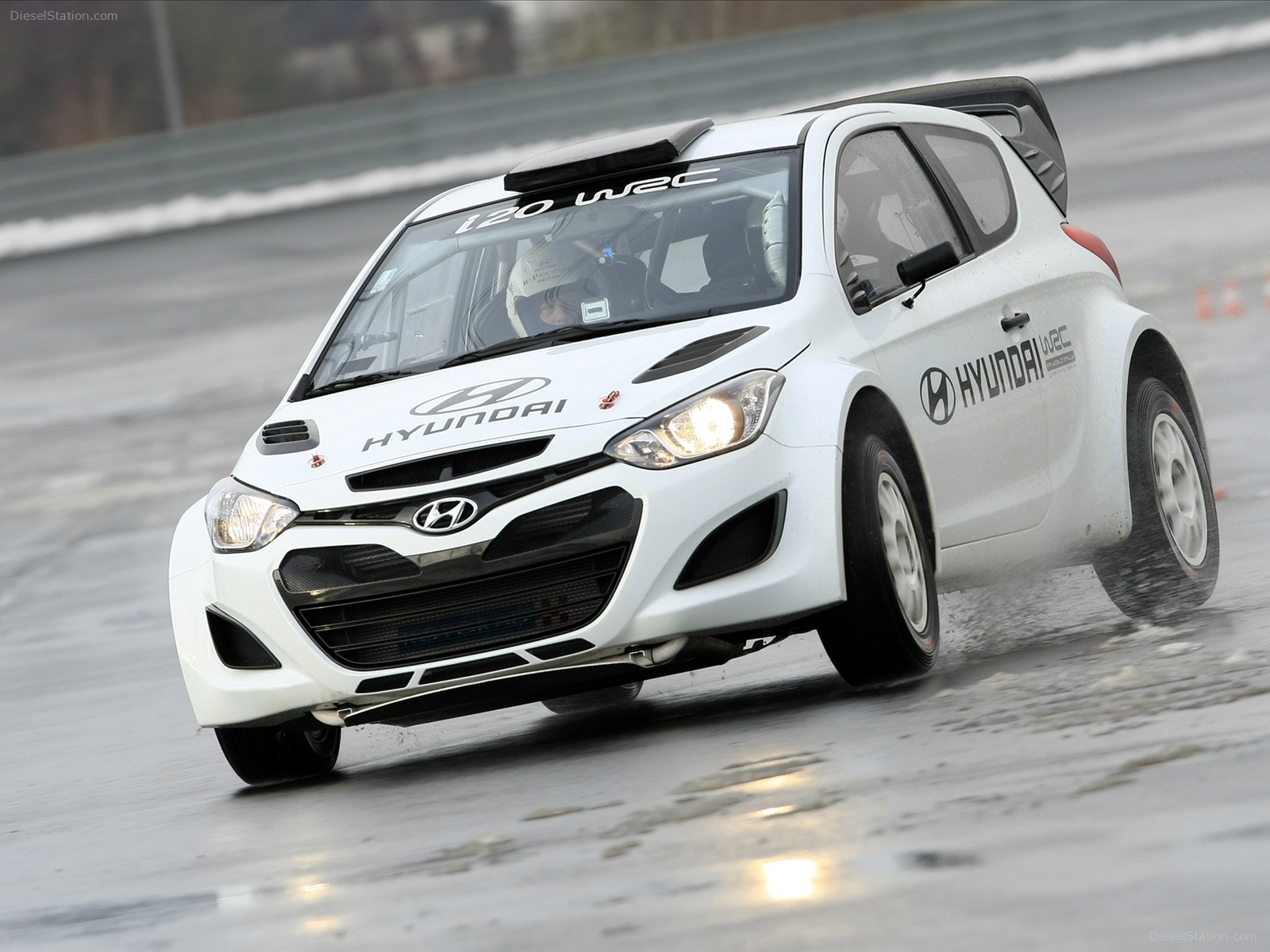Hyundai i20 WRC 2014