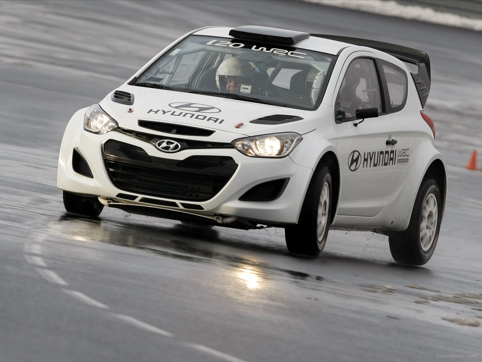 Hyundai i20 WRC 2014