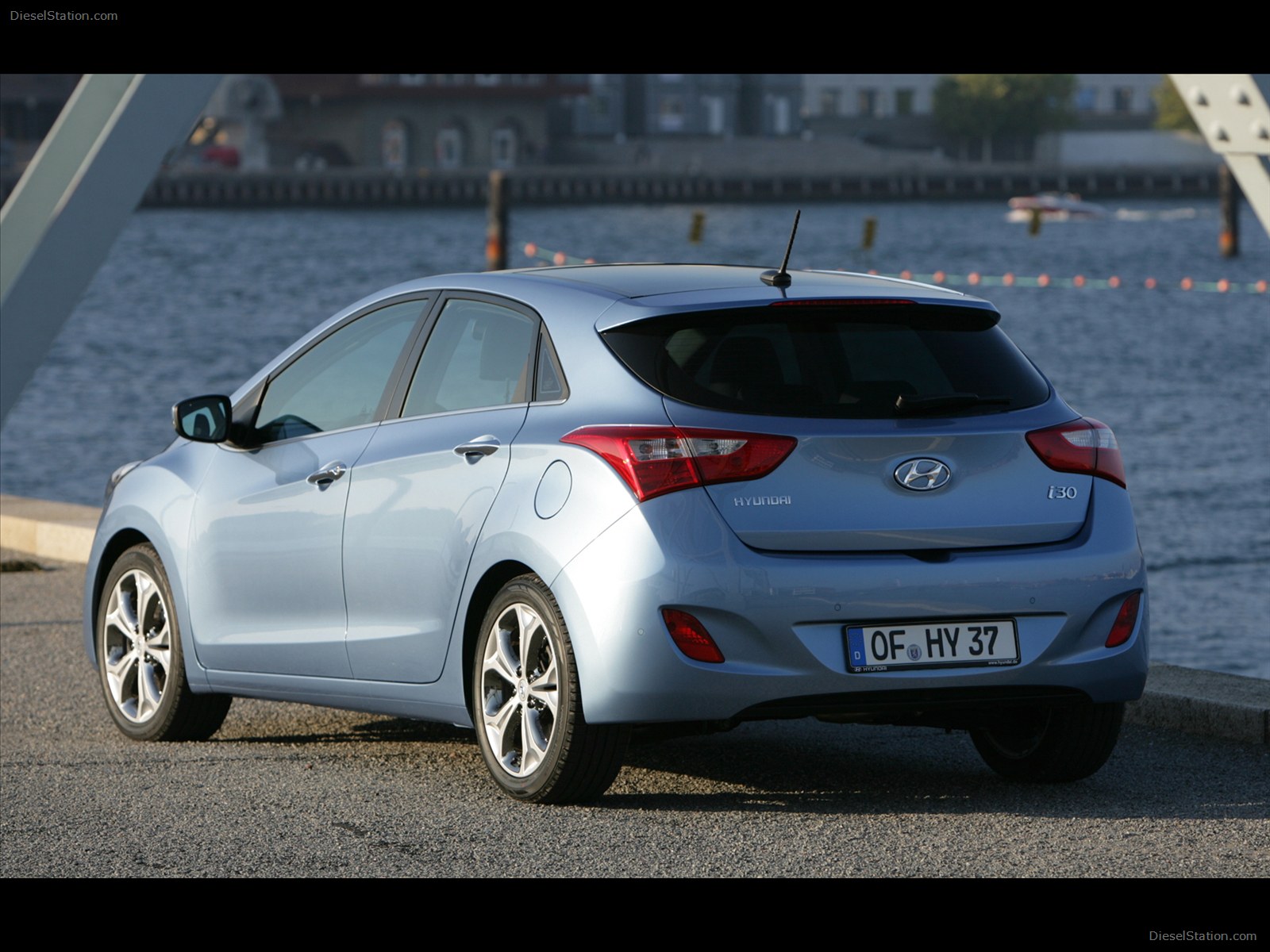 Hyundai i30 2013