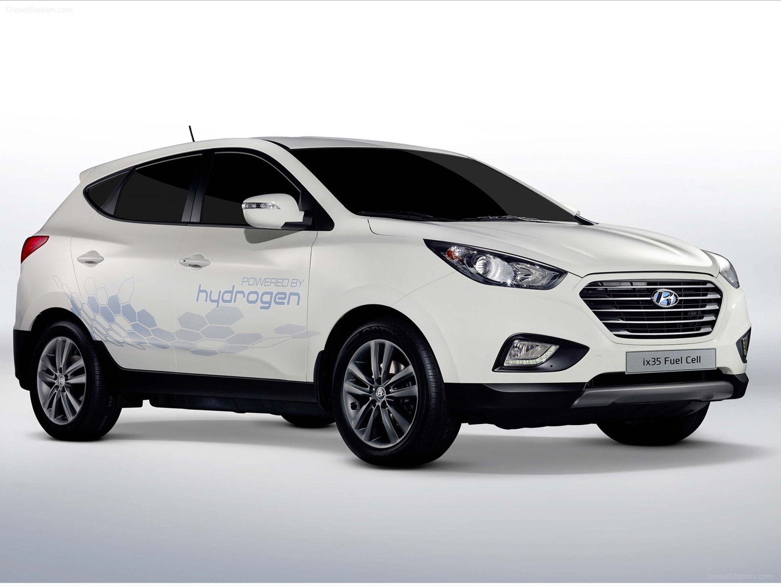 Hyundai ix35 Fuel Cell 2013