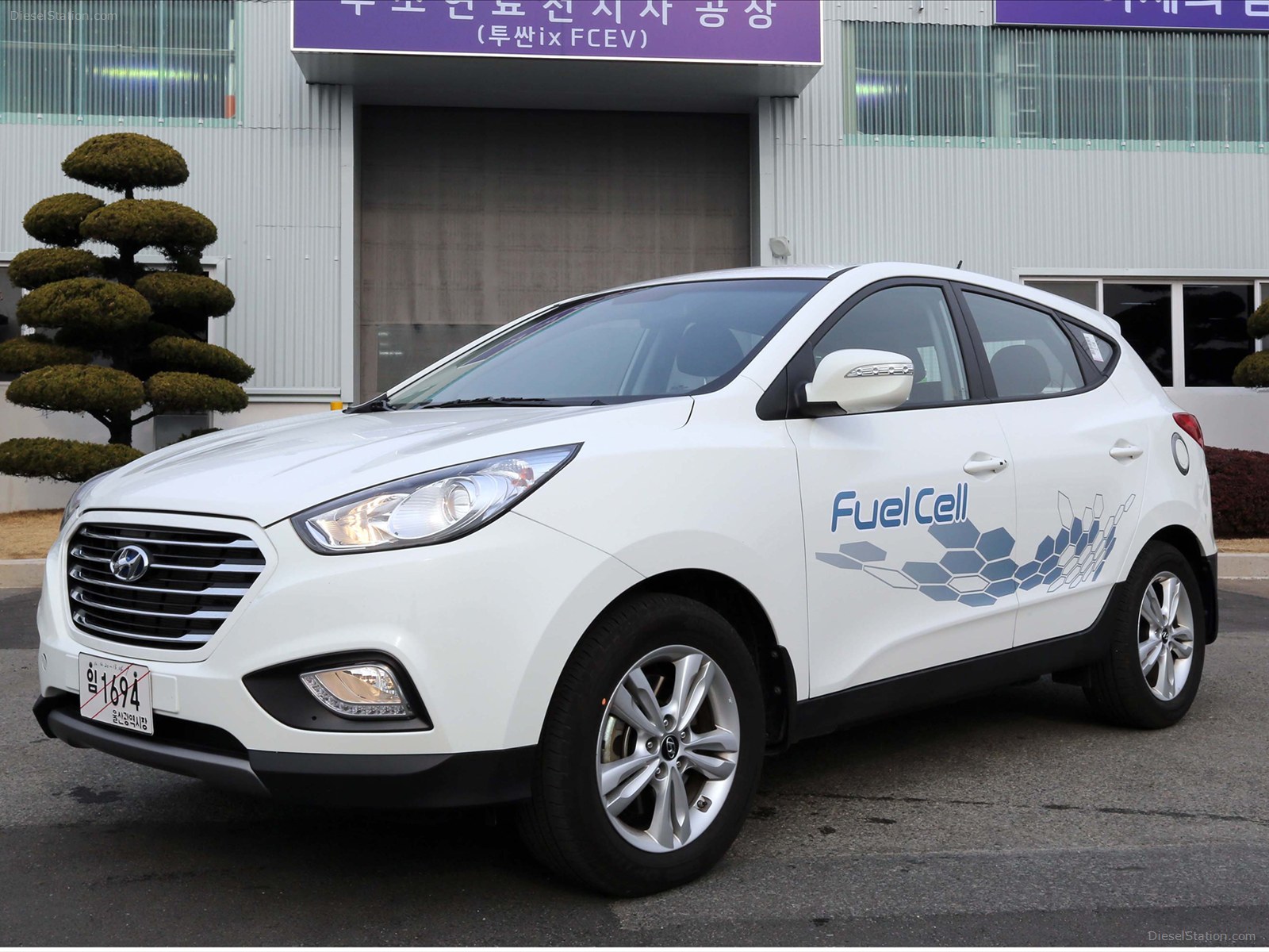 Hyundai ix35 Fuel Cell 2013