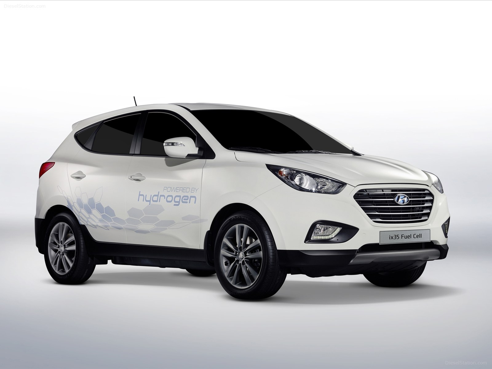 Hyundai ix35 Fuel Cell 2013