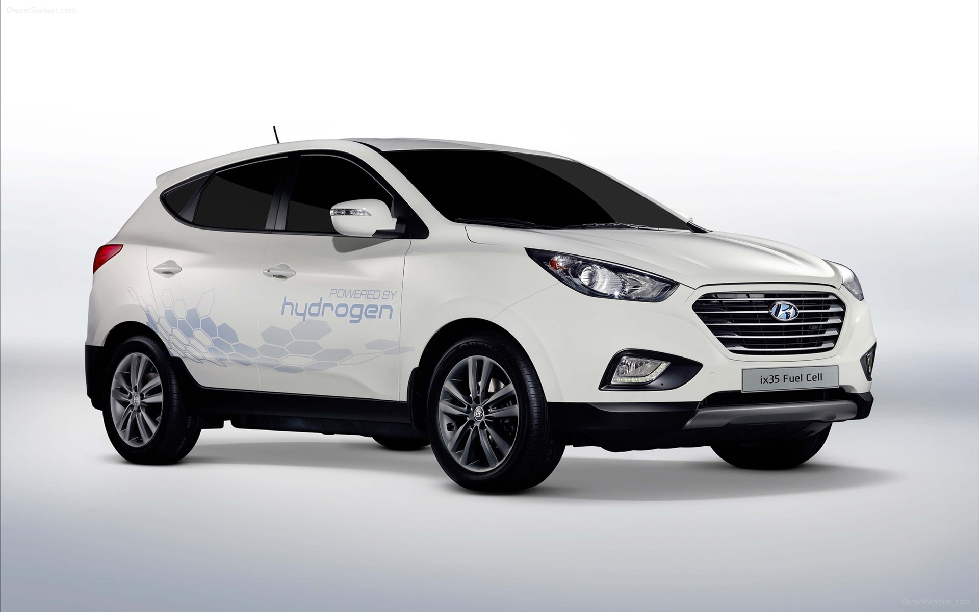 Hyundai ix35 Fuel Cell 2013