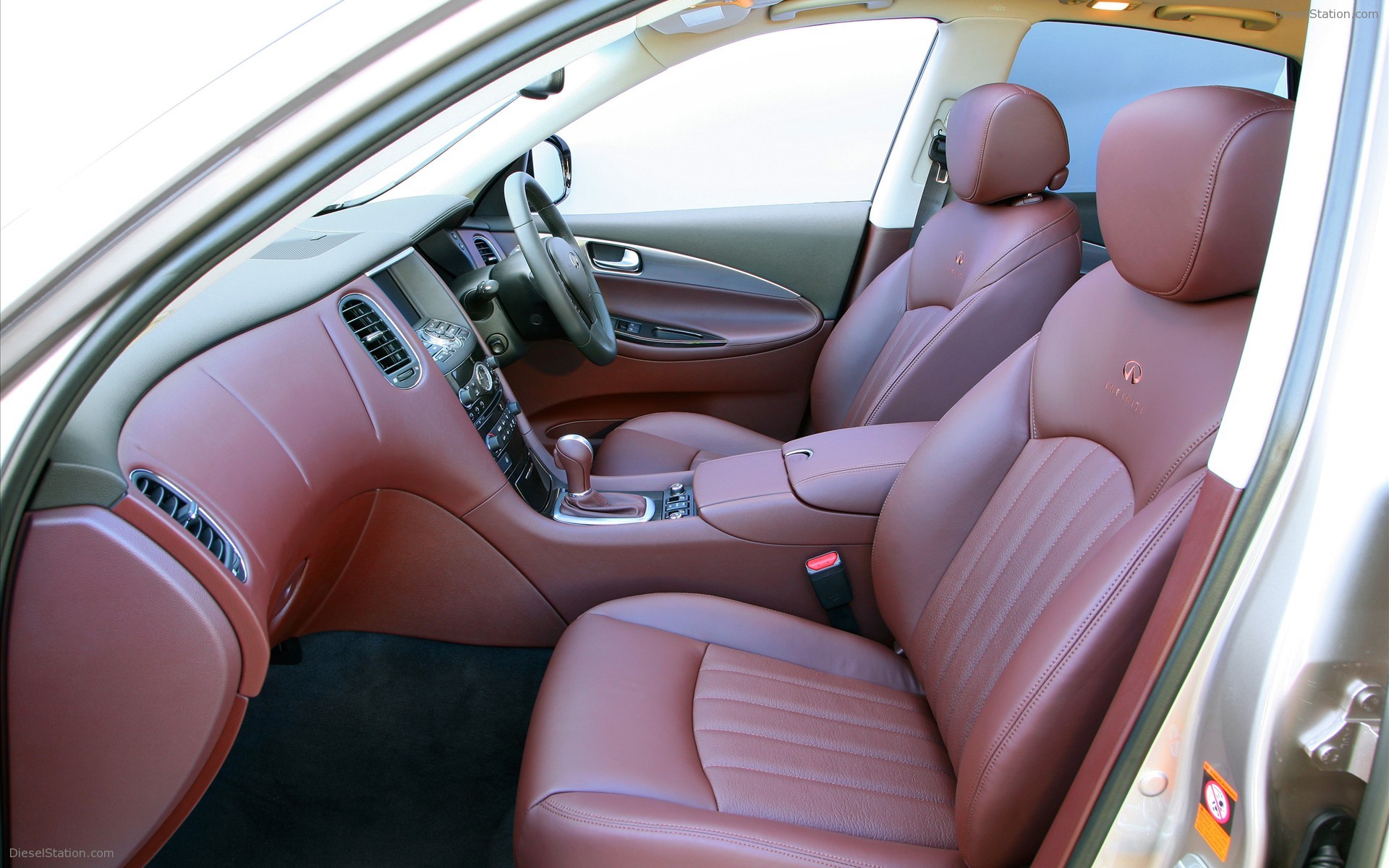 Infiniti EX30d 2010