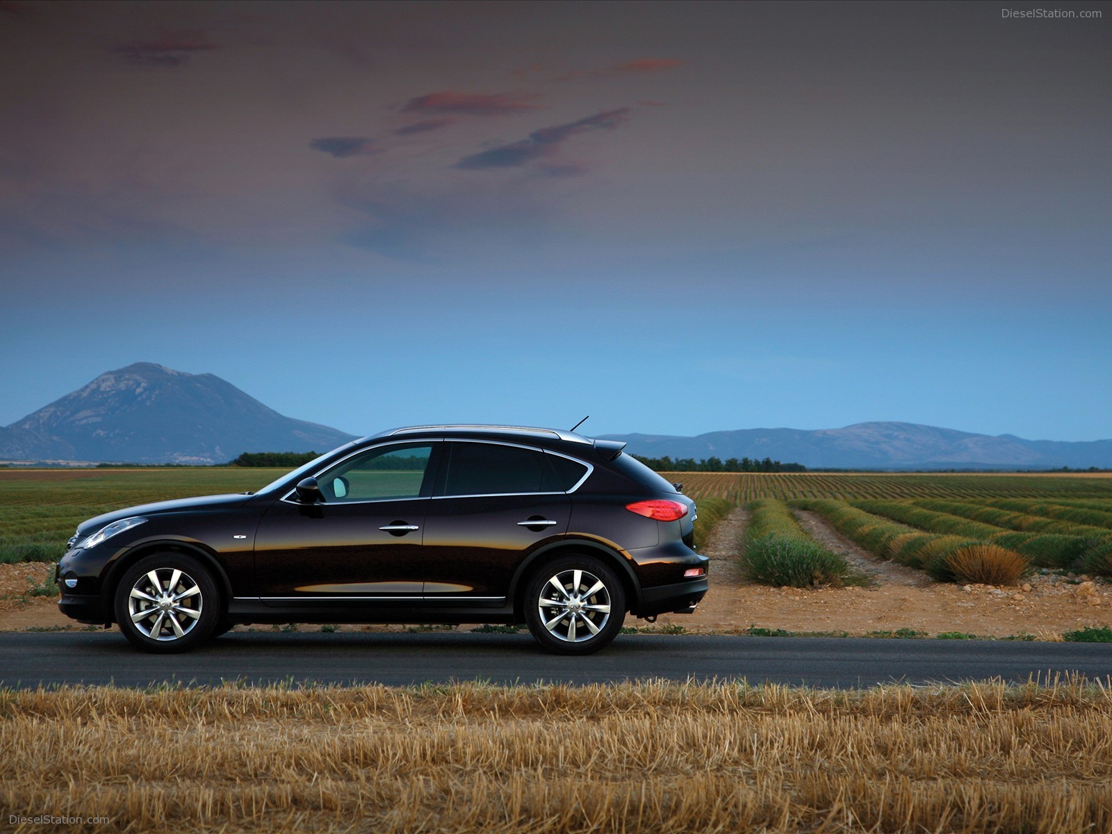 Infiniti EX37 GT 