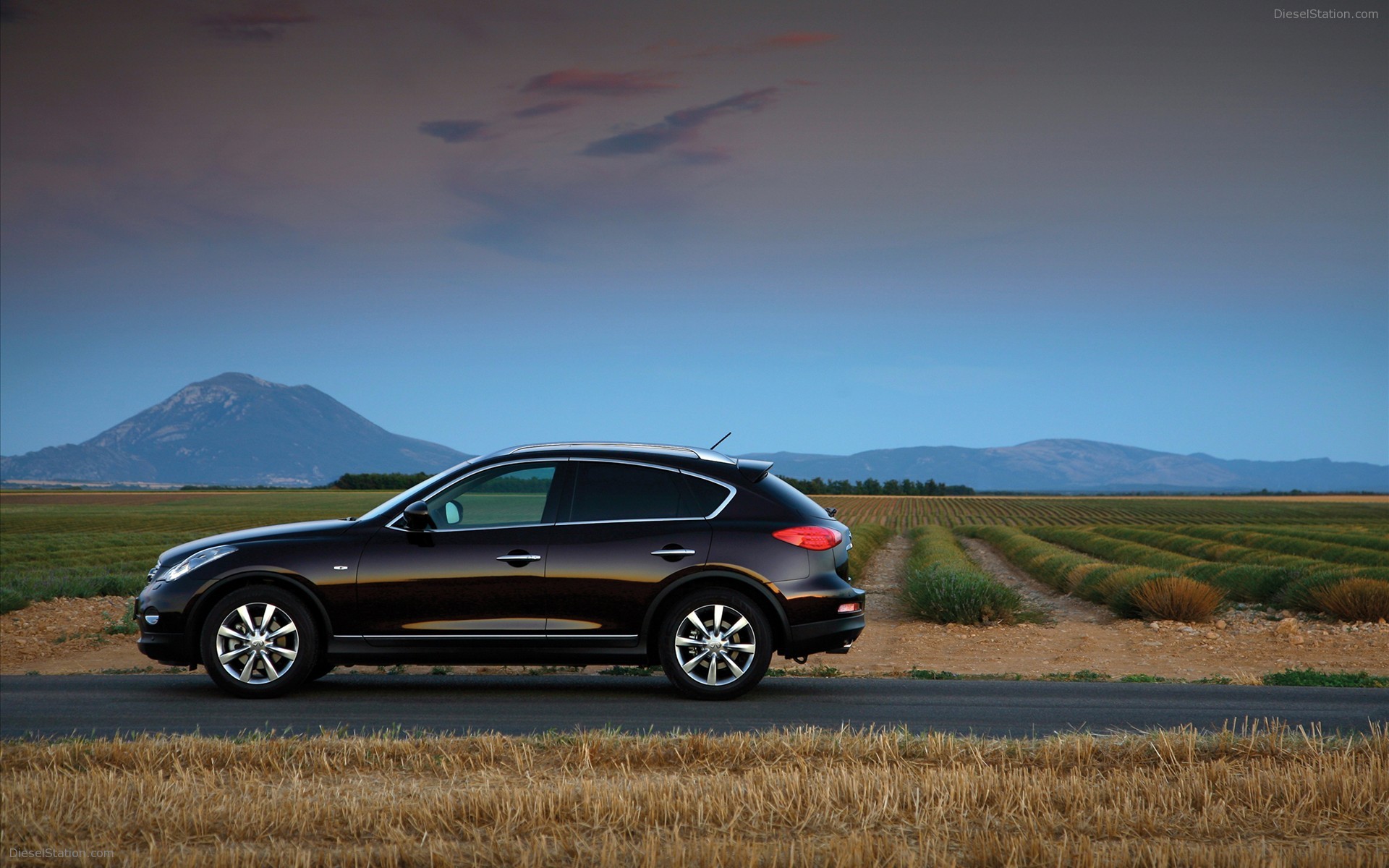 Infiniti EX37 GT 