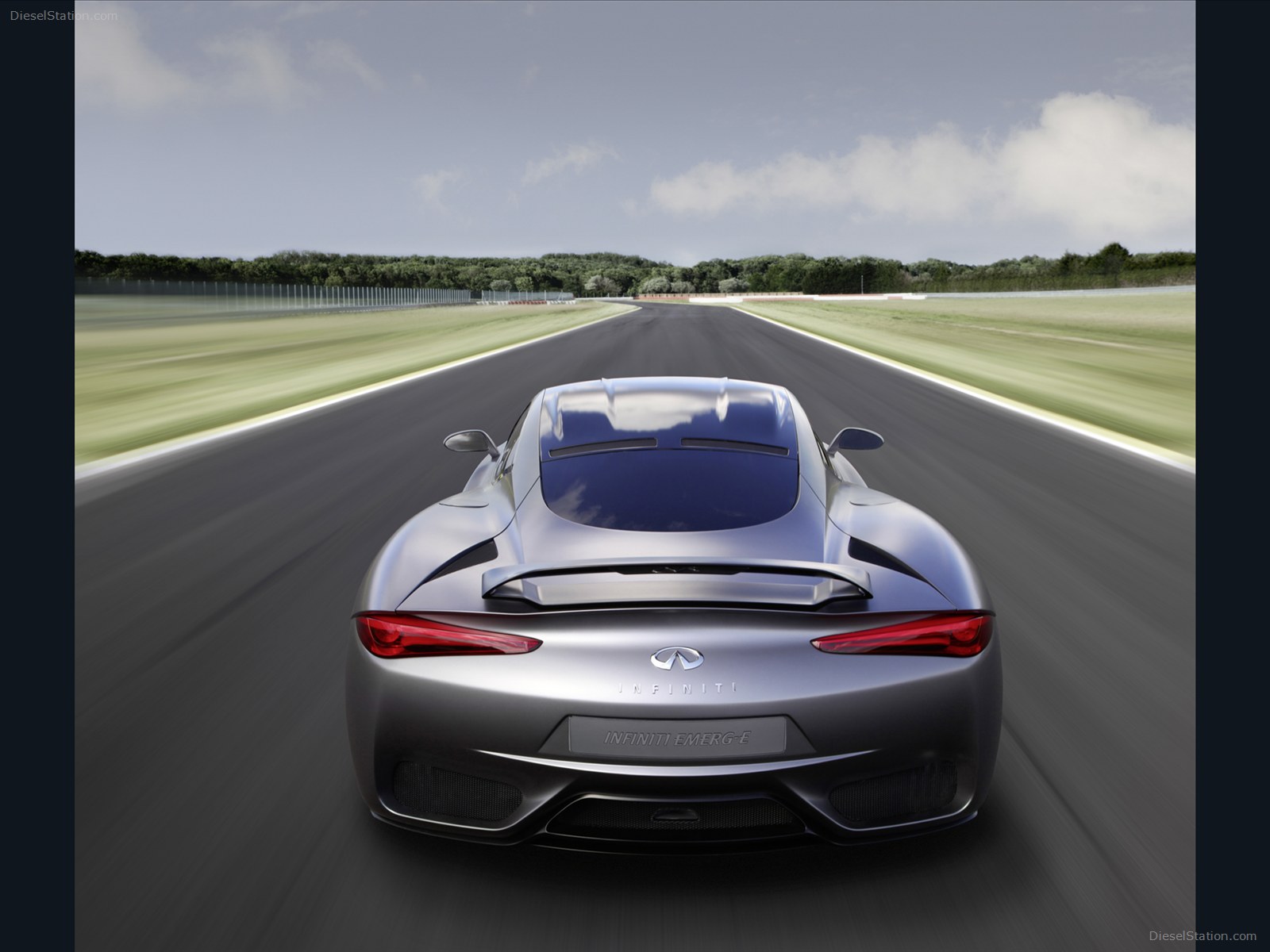 Infiniti Emerg-E 2013