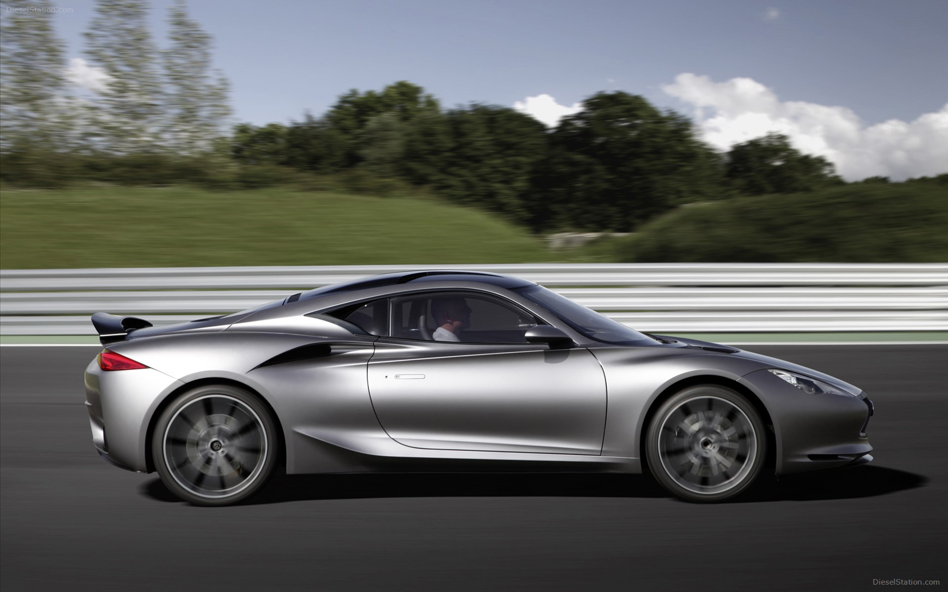 Infiniti Emerg-E 2013